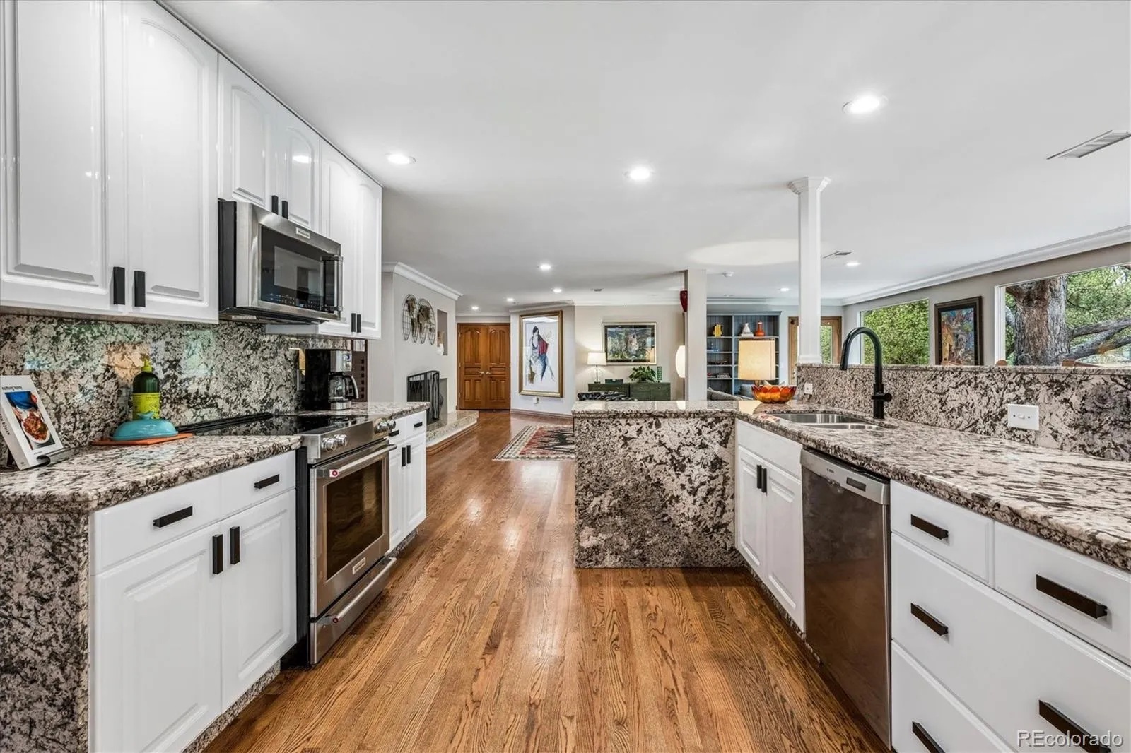 5200 S Beeler Court Greenwood Village CO 80111 MLS #REC6966340 04162026235057 1600 15
