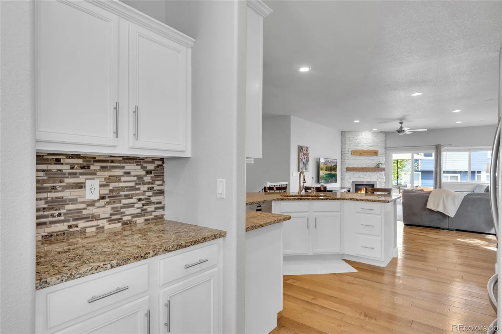 04082026230632 1600 19