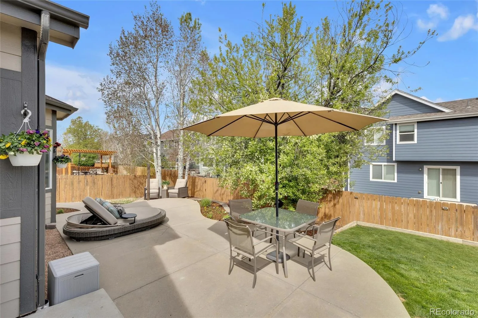 04082026230632 1600 43