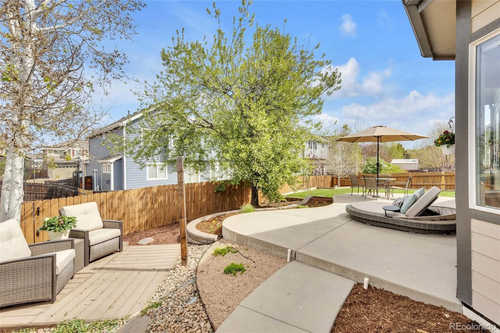 04082026230632 1600 44