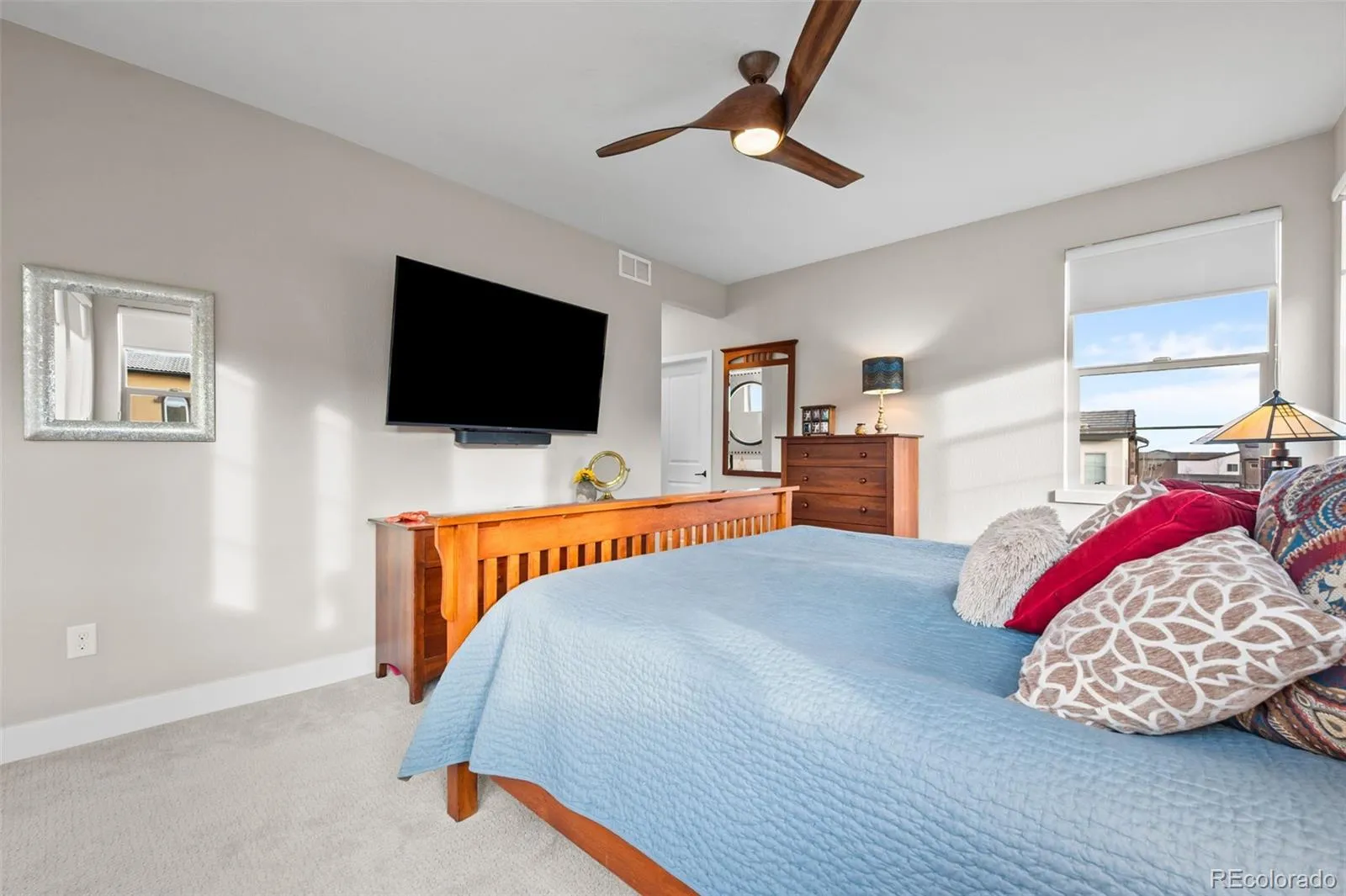 04172026201057 1600 21