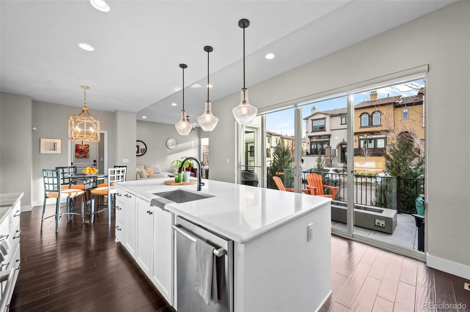 04172026201057 1600 6