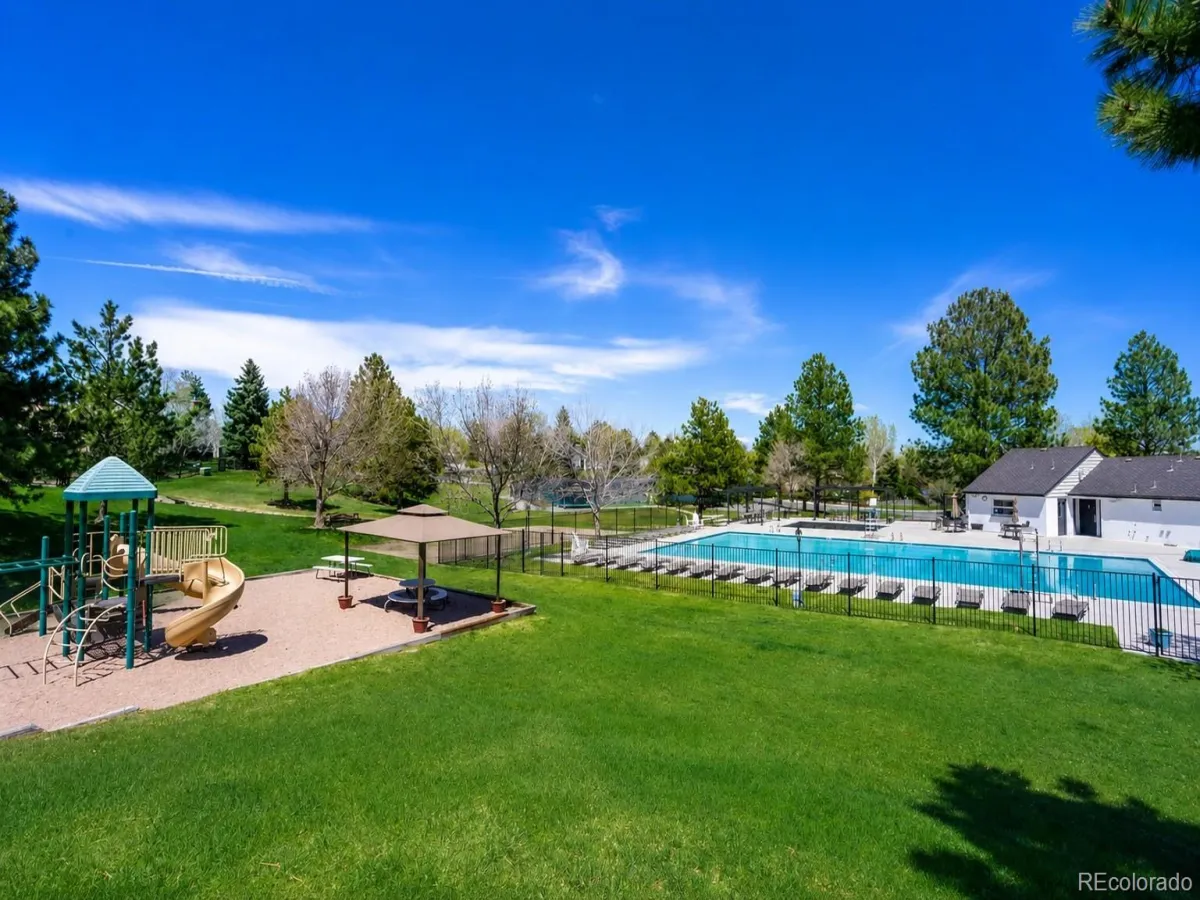 7128 S Glencoe Court Centennial CO 80122 MLS #REC6968620 05142026234538 1200 45