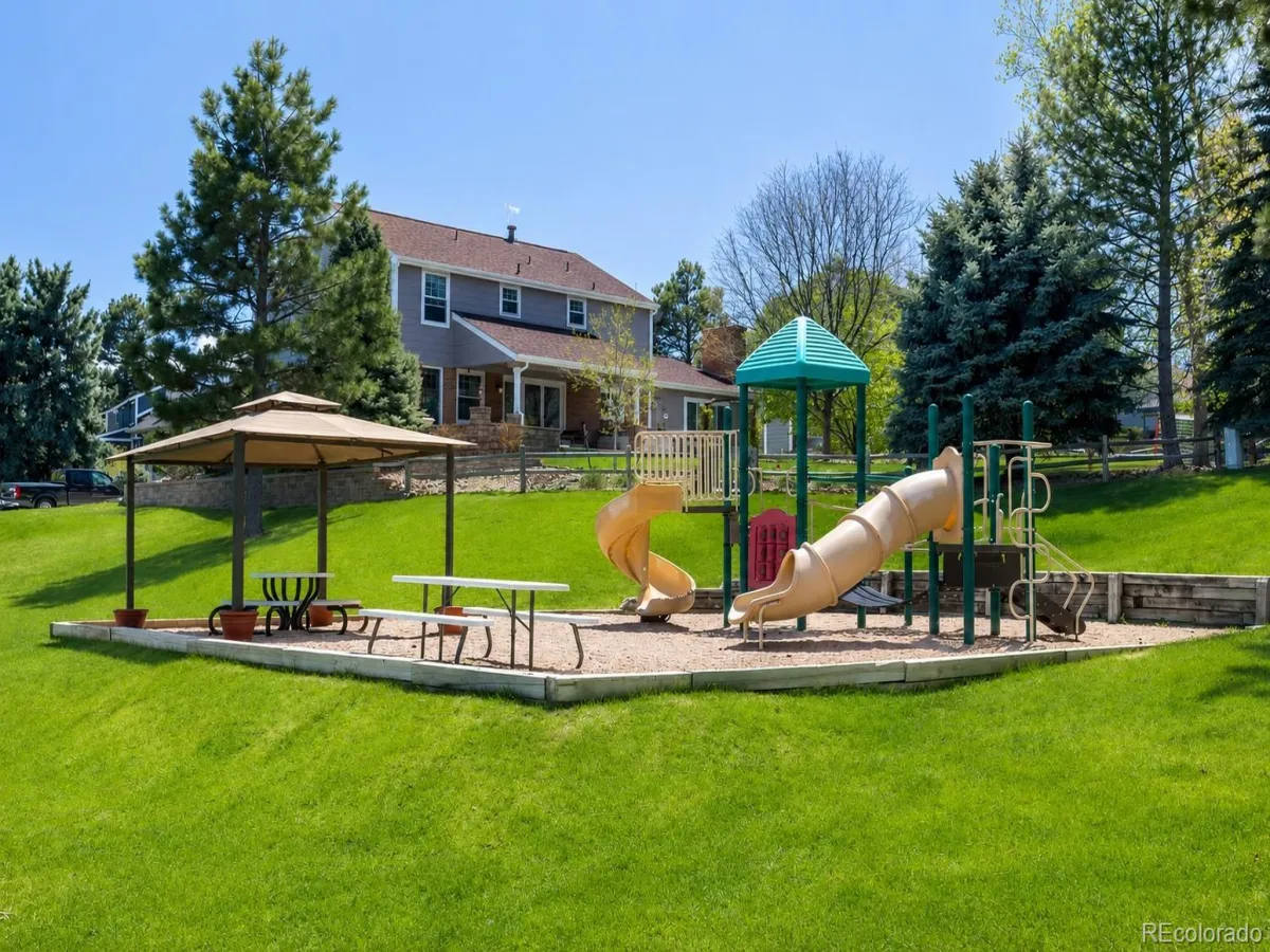 7128 S Glencoe Court Centennial CO 80122 MLS #REC6968620 05142026234538 1200 46