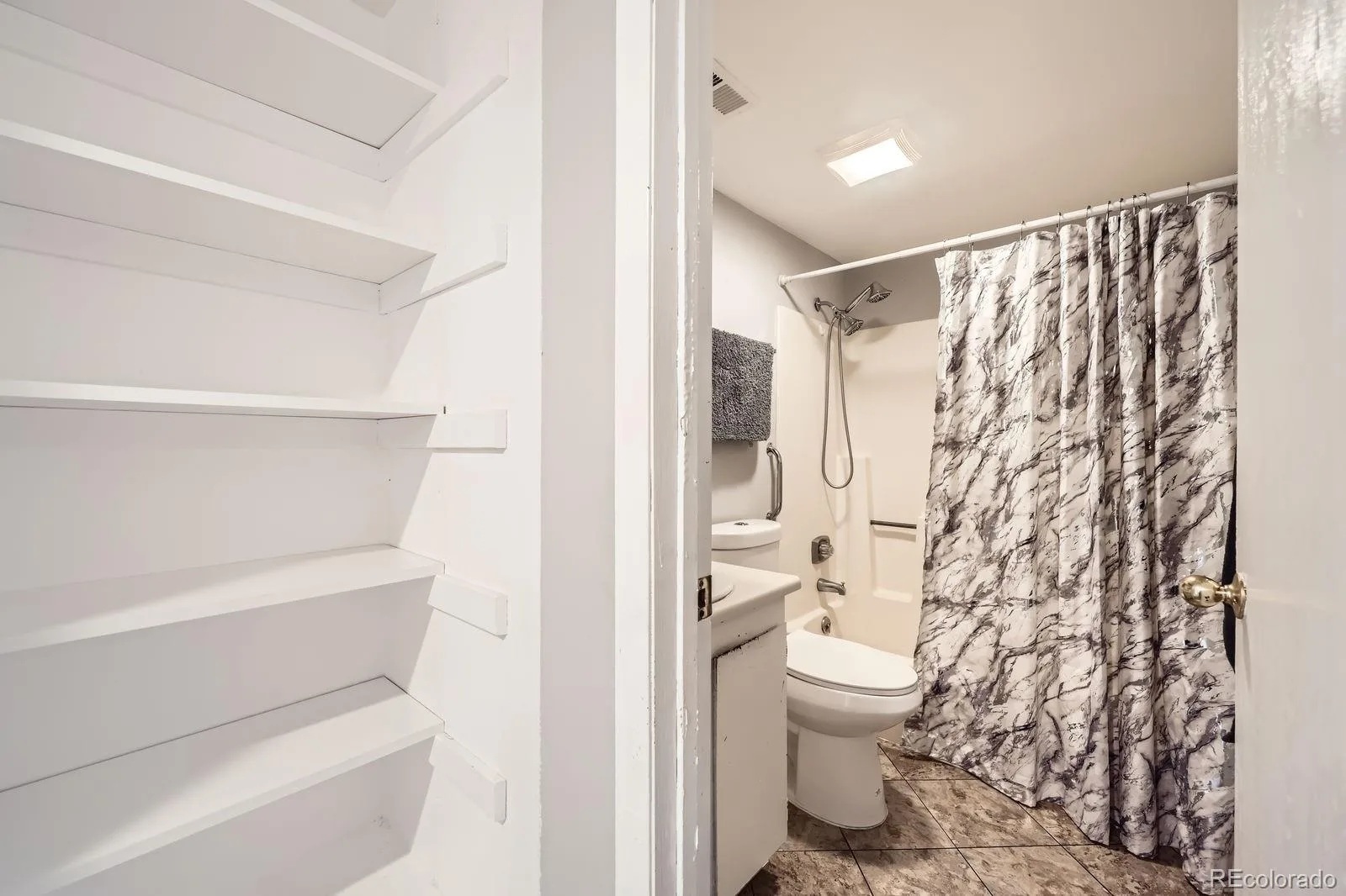 2201 Sable Boulevard #1008 Aurora CO 80011 | MLS #REC6968990 08222026232332 1600 21