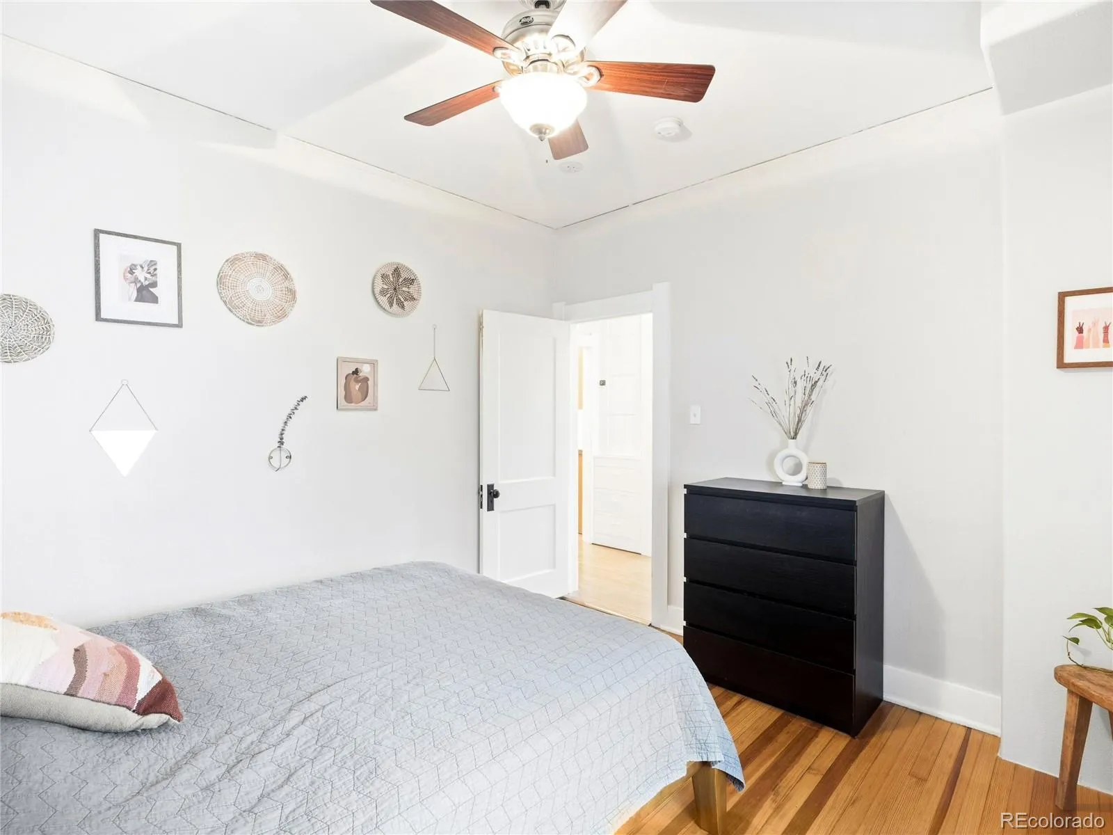 1315 S Gaylord Street Denver CO 80210 MLS #REC6969573 05092026030827 1600 14