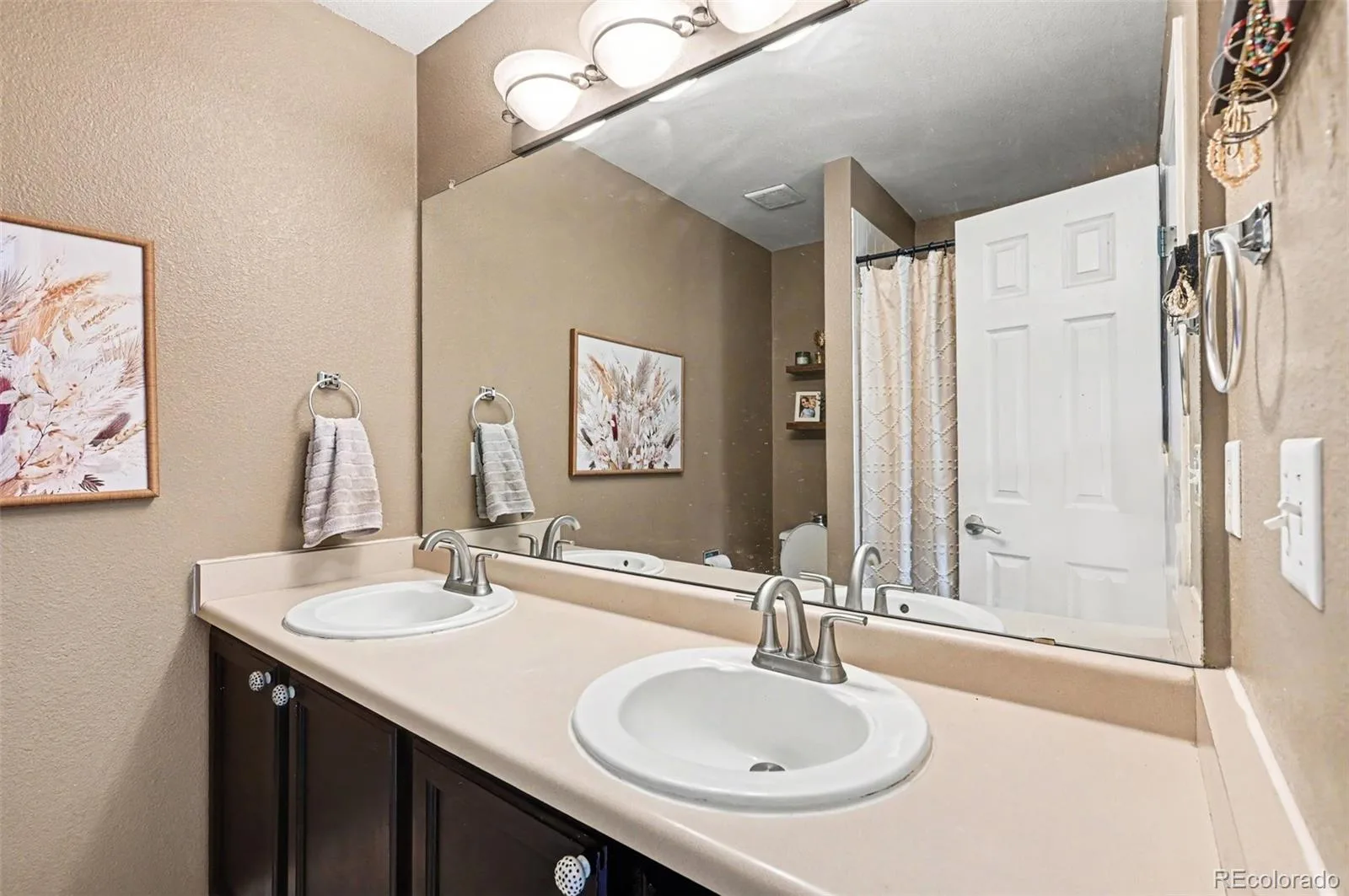 10299 Woodrose Lane Littleton CO 80129 | MLS #REC6969784 08292026183412 1600 10