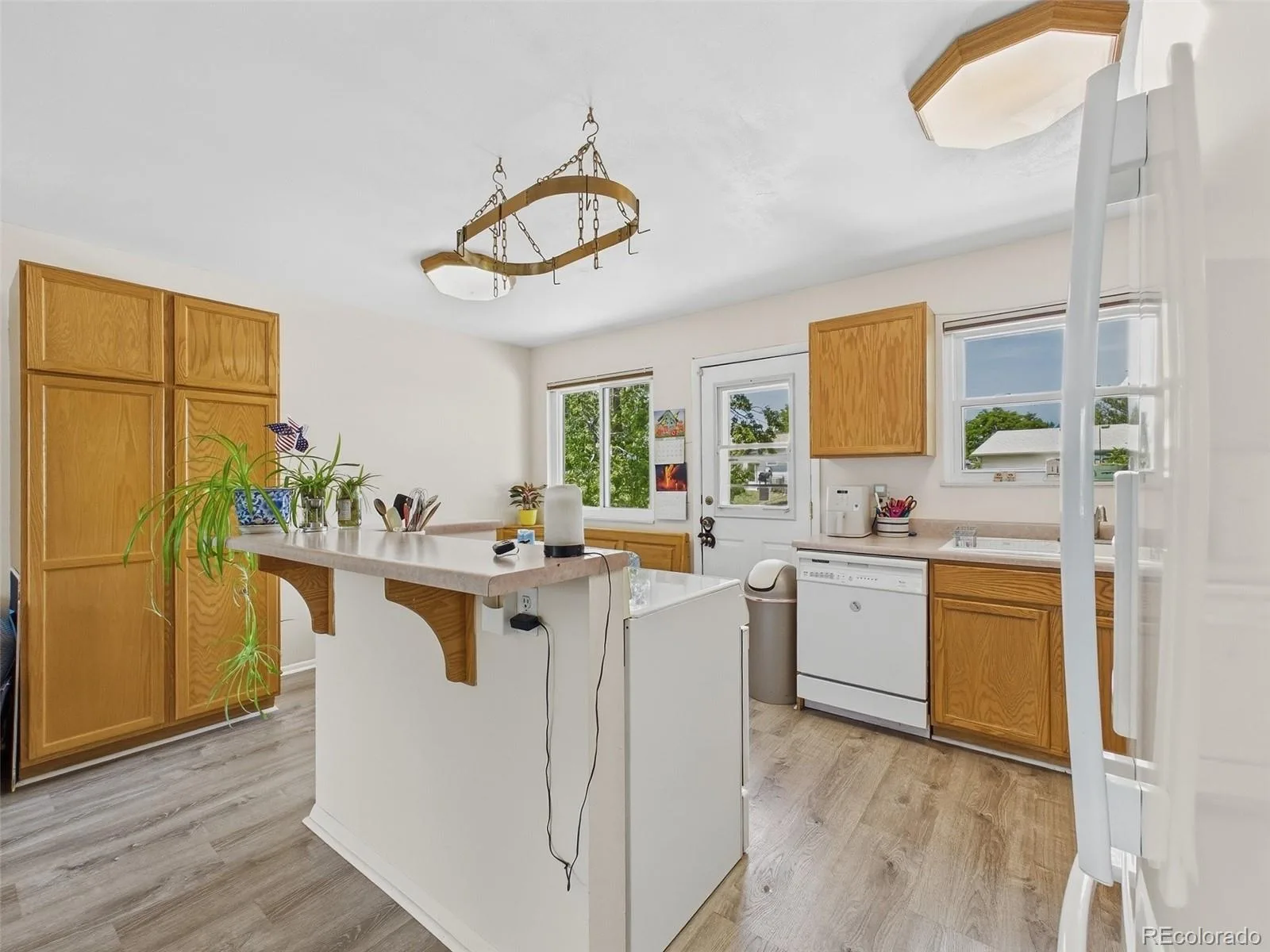 10513 Pierson Circle Broomfield CO 80021 | MLS #REC6970423 06202026032325 1600 5