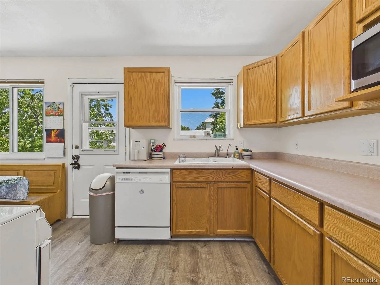 10513 Pierson Circle Broomfield CO 80021 | MLS #REC6970423 06202026032325 1600 6
