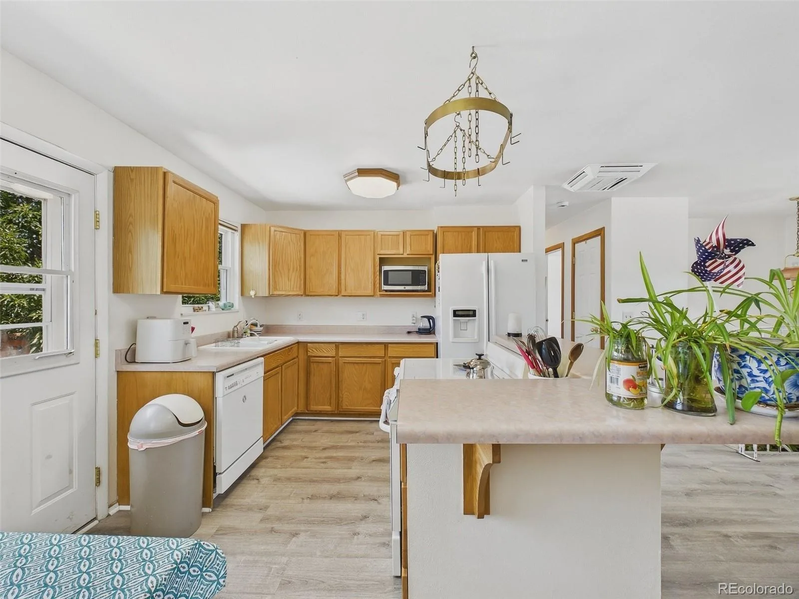 10513 Pierson Circle Broomfield CO 80021 | MLS #REC6970423 06202026032325 1600 7