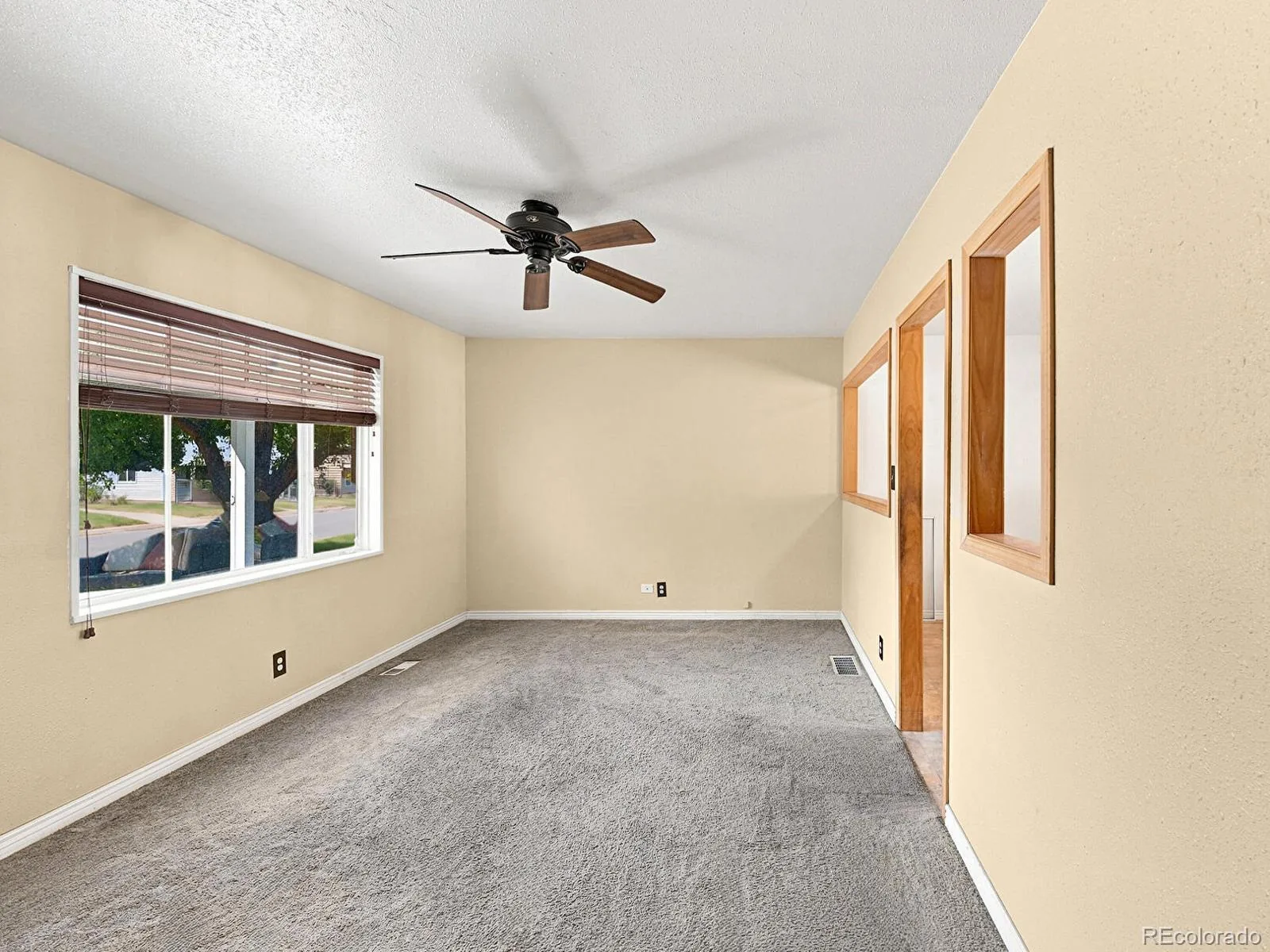 6460 Glencoe Street Commerce City CO 80022 | MLS #REC6971359 08122026190036 1600 1