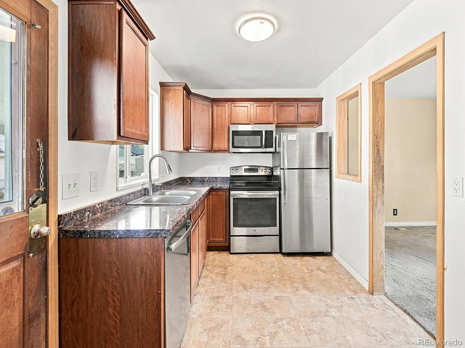 6460 Glencoe Street Commerce City CO 80022 | MLS #REC6971359 08122026190036 1600 11