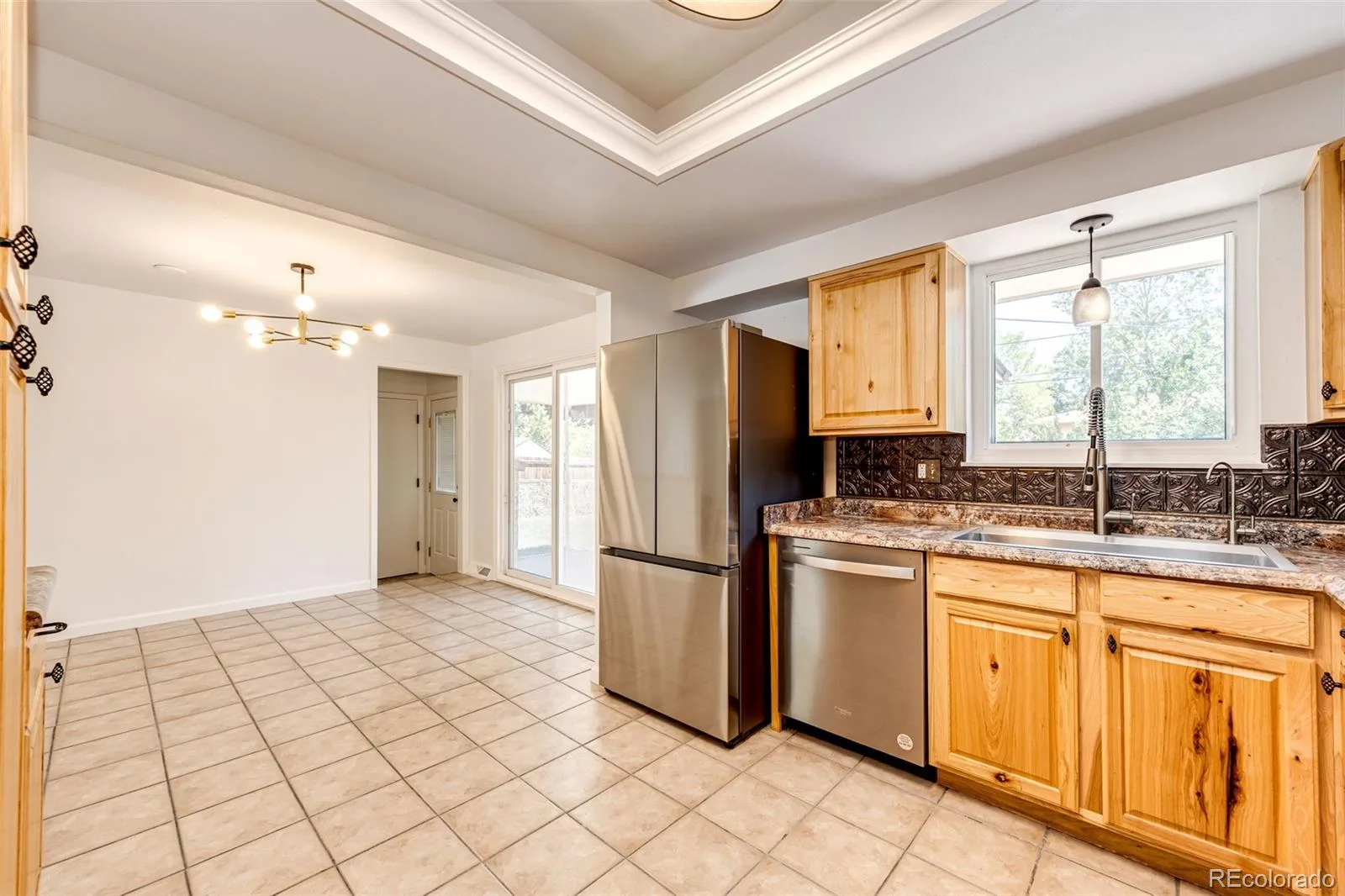 7124 Ingalls Court Arvada CO 80003 | MLS #REC6972975 08212026192855 1600 11
