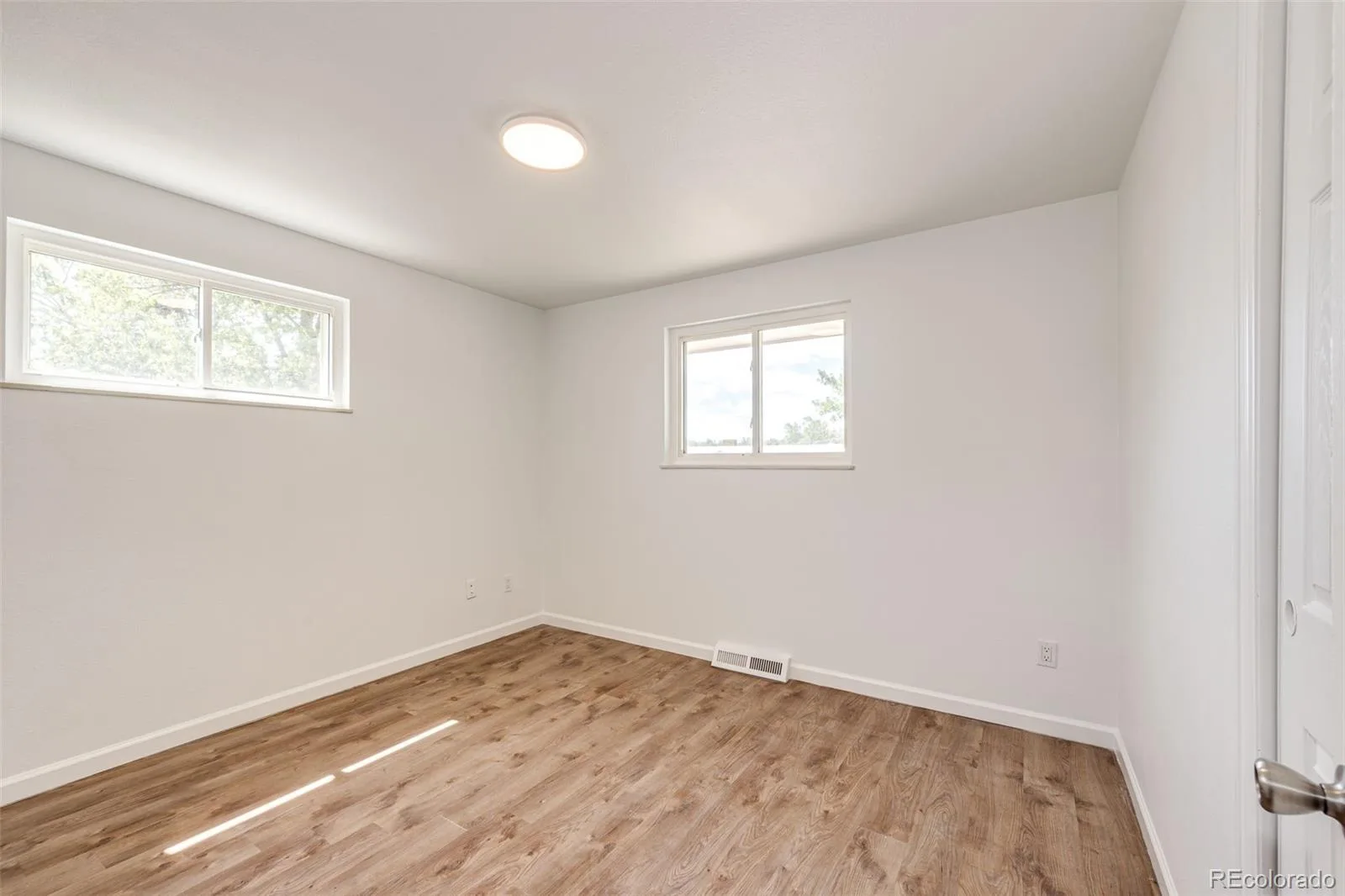 7124 Ingalls Court Arvada CO 80003 | MLS #REC6972975 08212026192855 1600 14