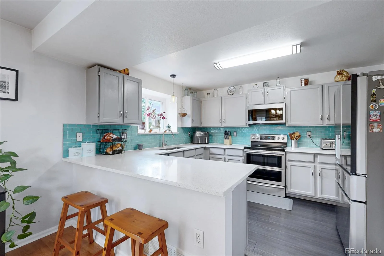 8462 S Upham Way Littleton CO 80128 | MLS #REC6973548 08212026024911 1600 7