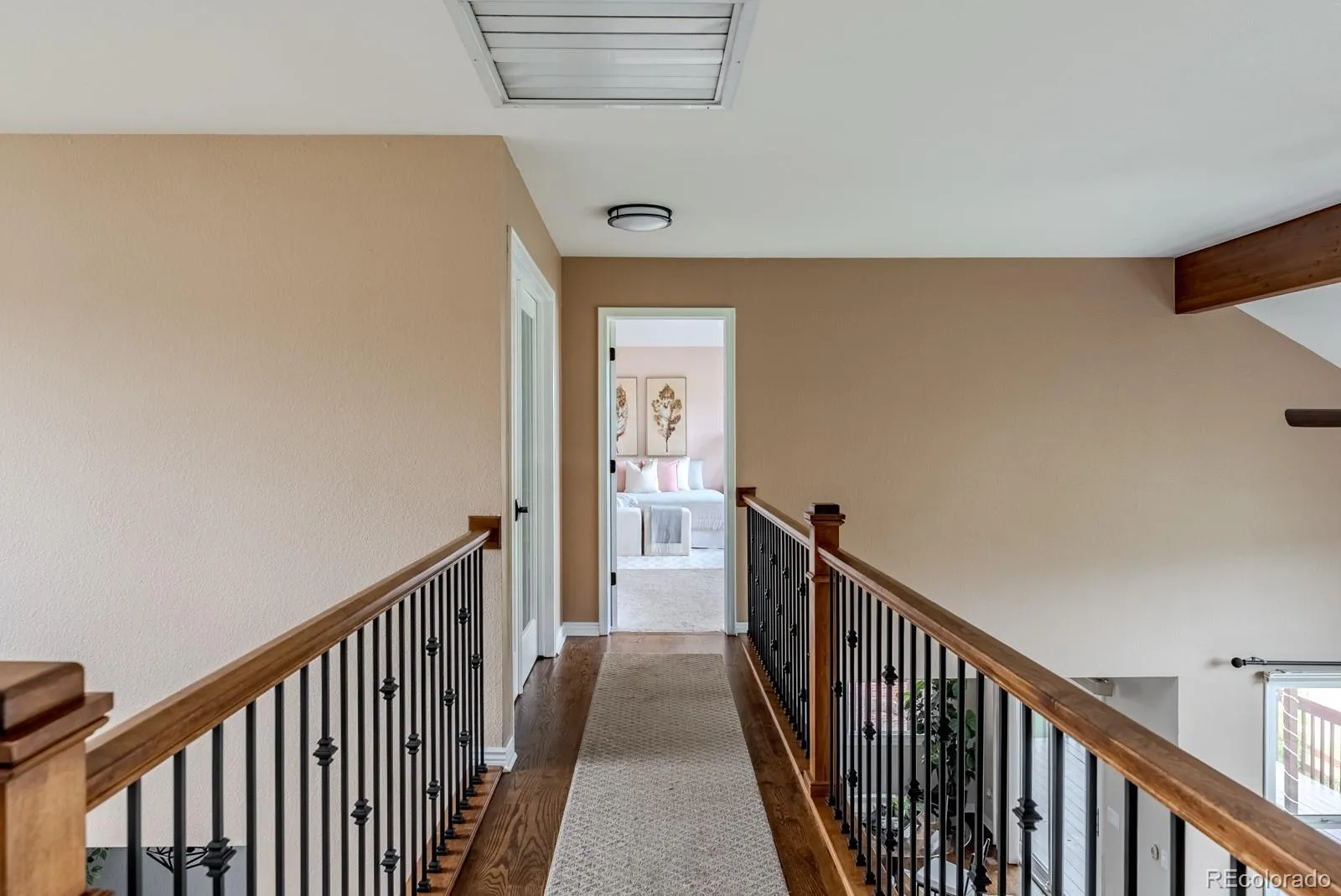 1914 Terrace Drive Highlands Ranch CO 80126 MLS #REC6975199 05212026035411 1600 28