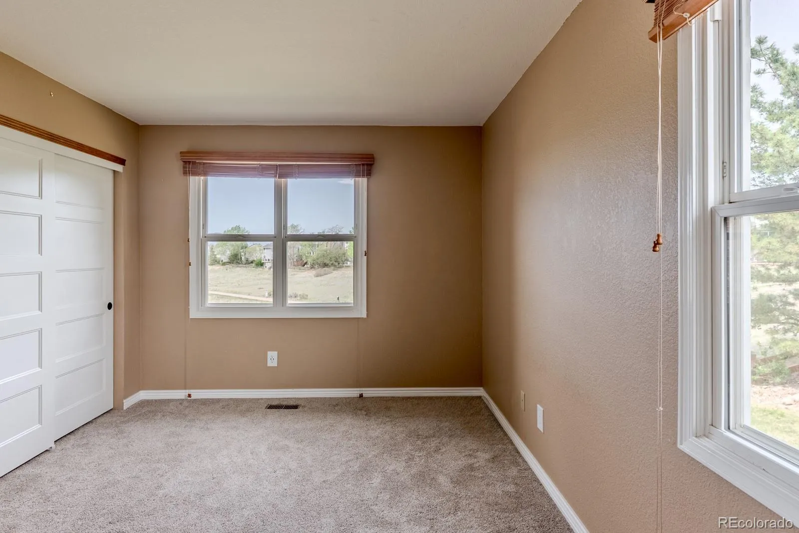 1914 Terrace Drive Highlands Ranch CO 80126 MLS #REC6975199 05212026035411 1600 32