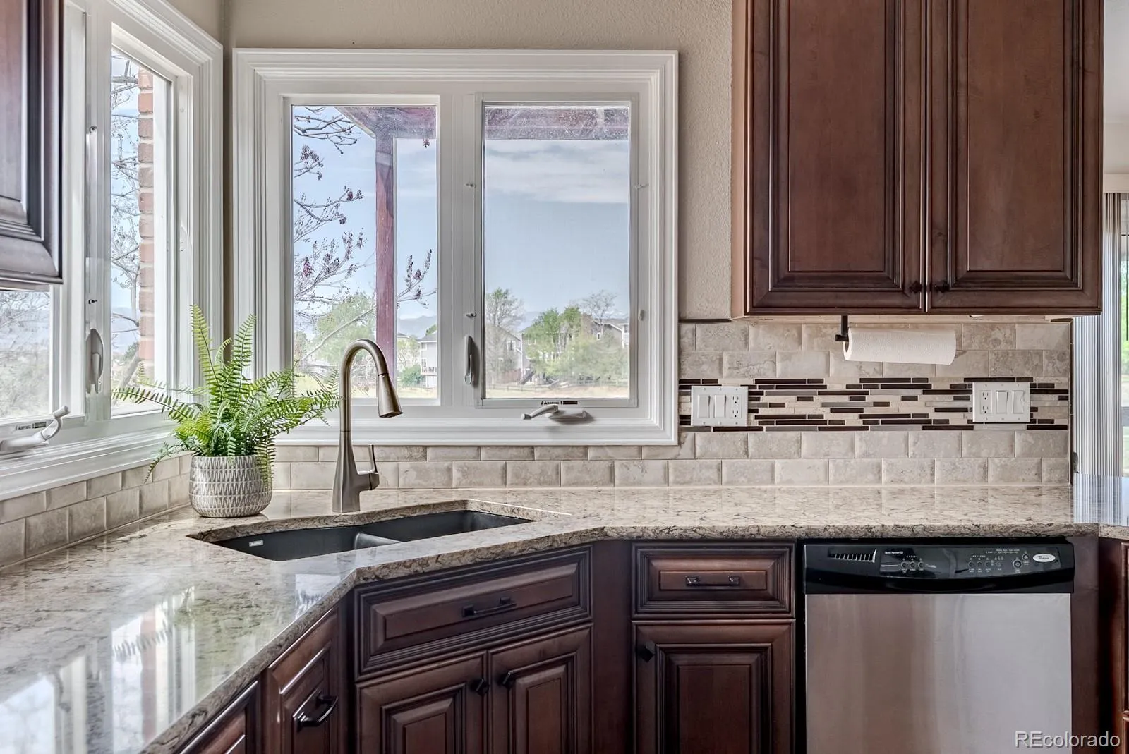 1914 Terrace Drive Highlands Ranch CO 80126 MLS #REC6975199 05212026035411 1600 9