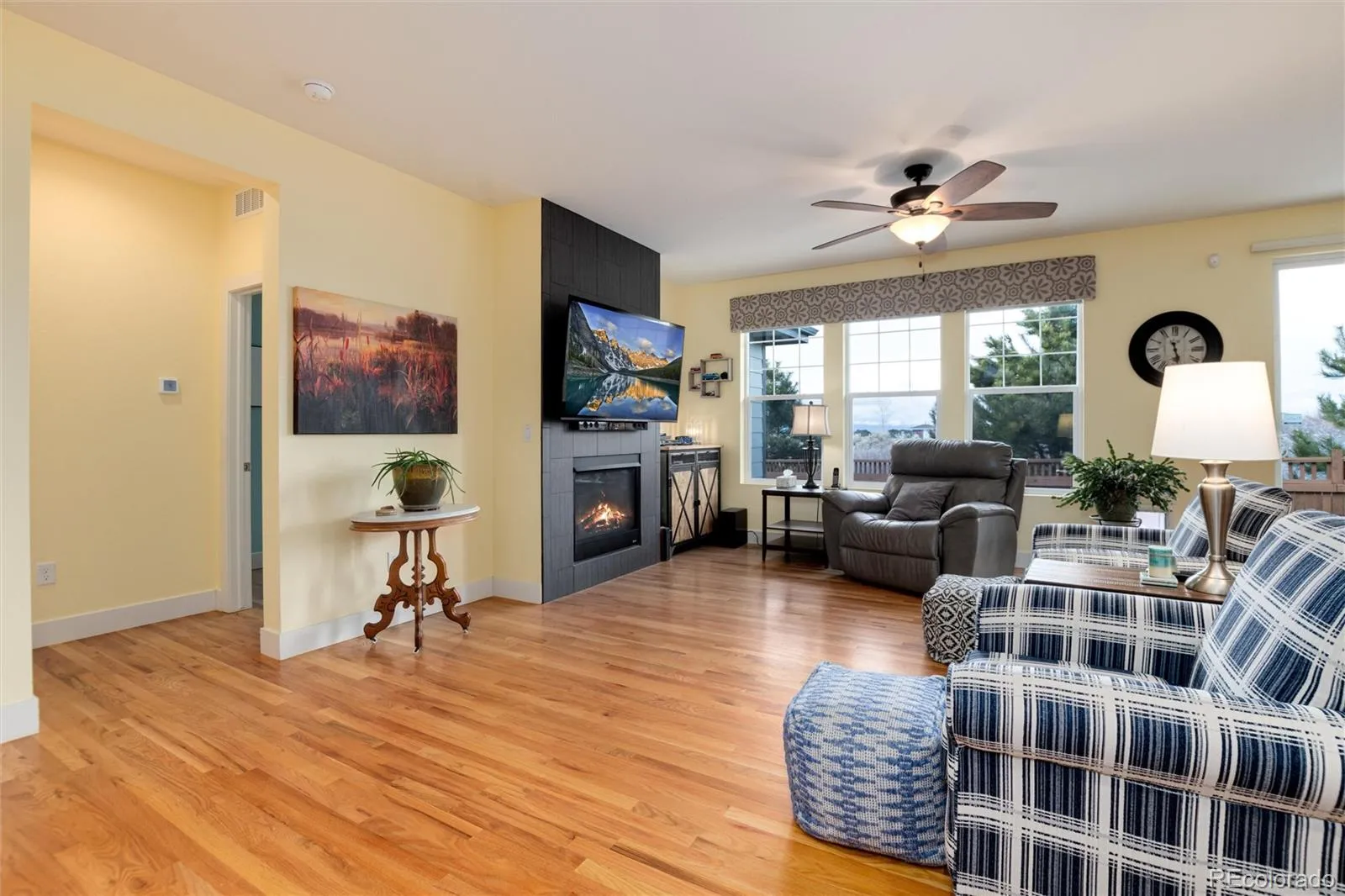 6609 Pinery Villa Place Parker CO 80134 MLS #REC6975417 04302026010539 1600 23