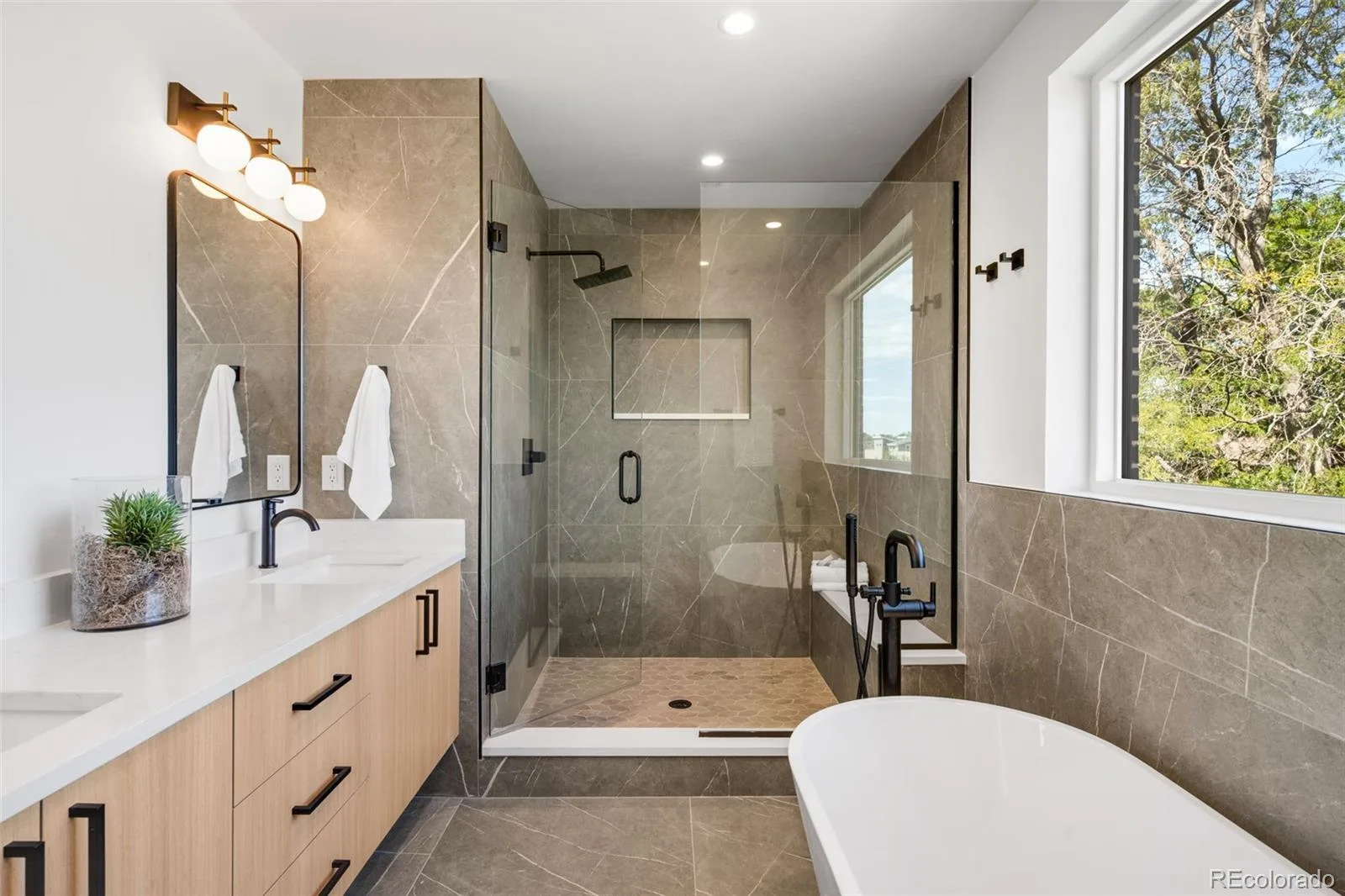 1301 Raleigh Street Denver CO 80204 | MLS #REC6977318 09262026025417 1600 11