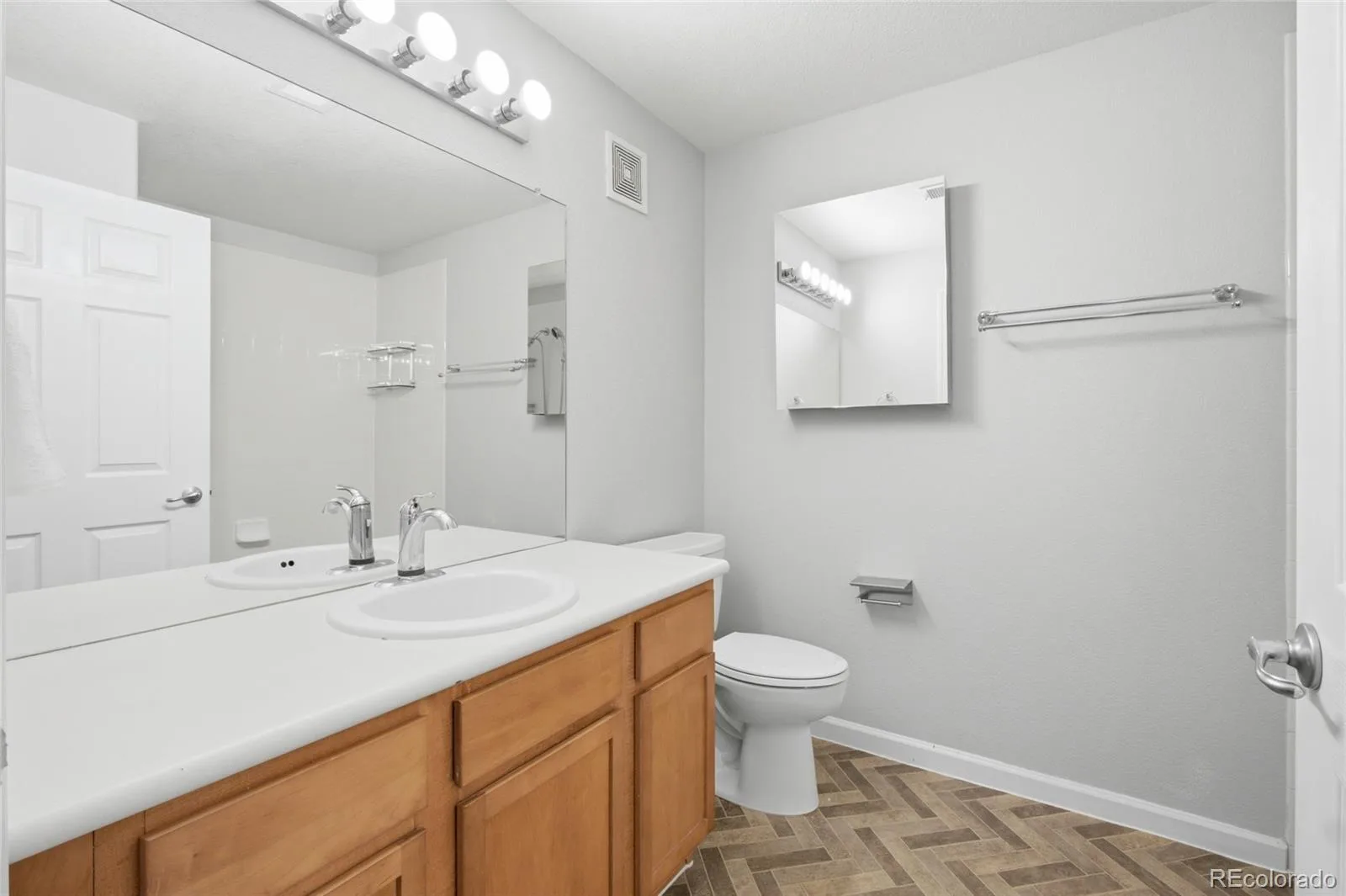 23306 E 5th Place #202 Aurora CO 80018 | MLS #REC6979568 08232026130606 1600 11