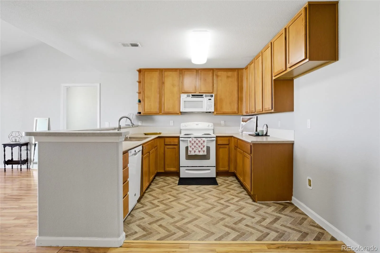 23306 E 5th Place #202 Aurora CO 80018 | MLS #REC6979568 08232026130606 1600 8