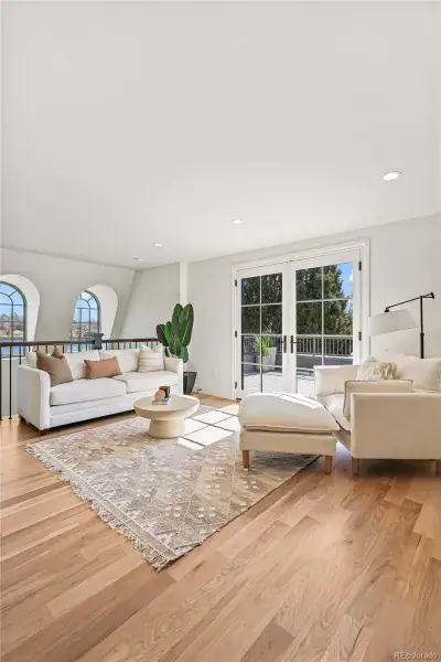 03052026135057 800 32