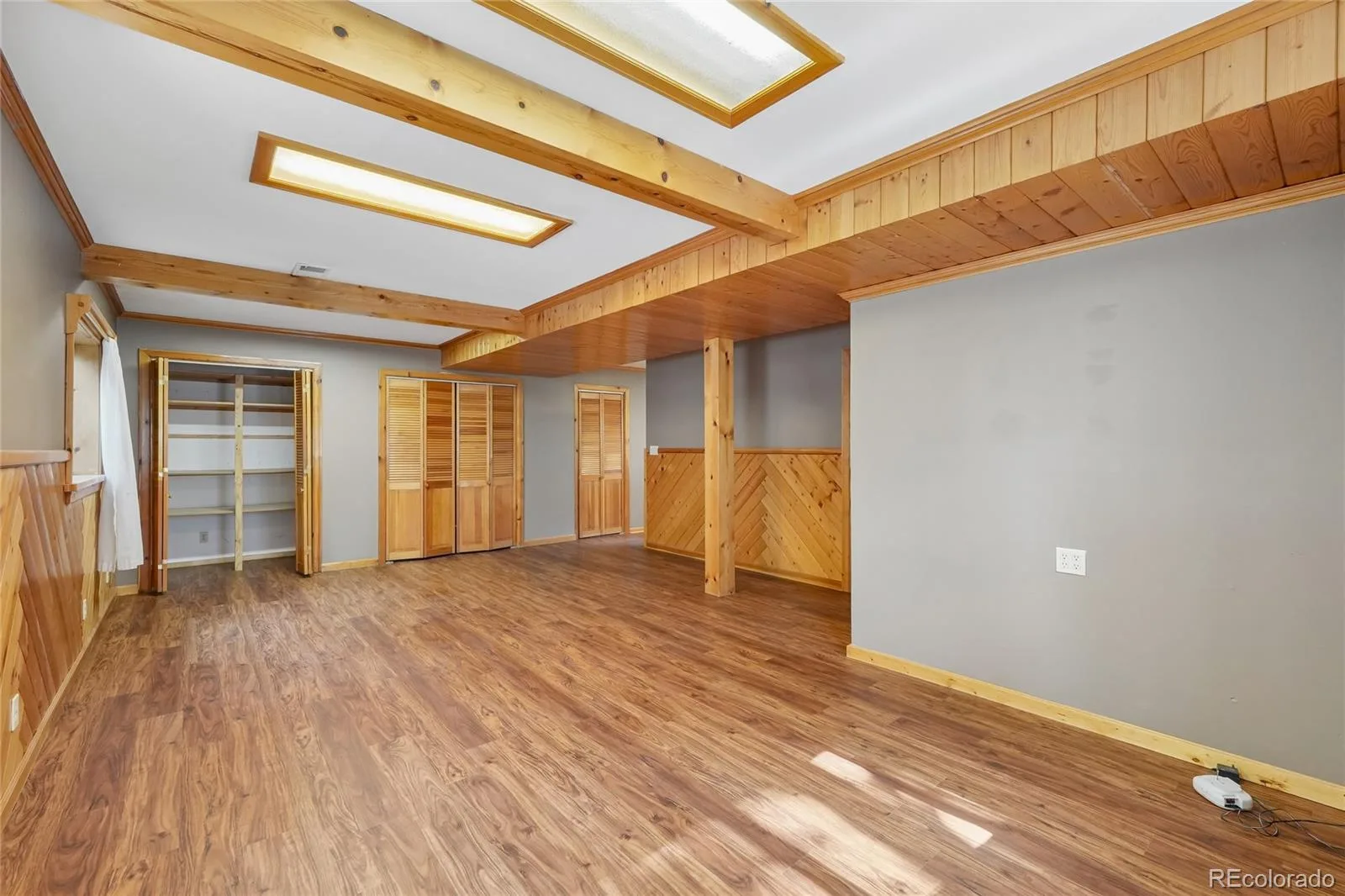30243 Pine Crest Drive Evergreen CO 80439 | MLS #REC6979616 08172026171710 1600 10