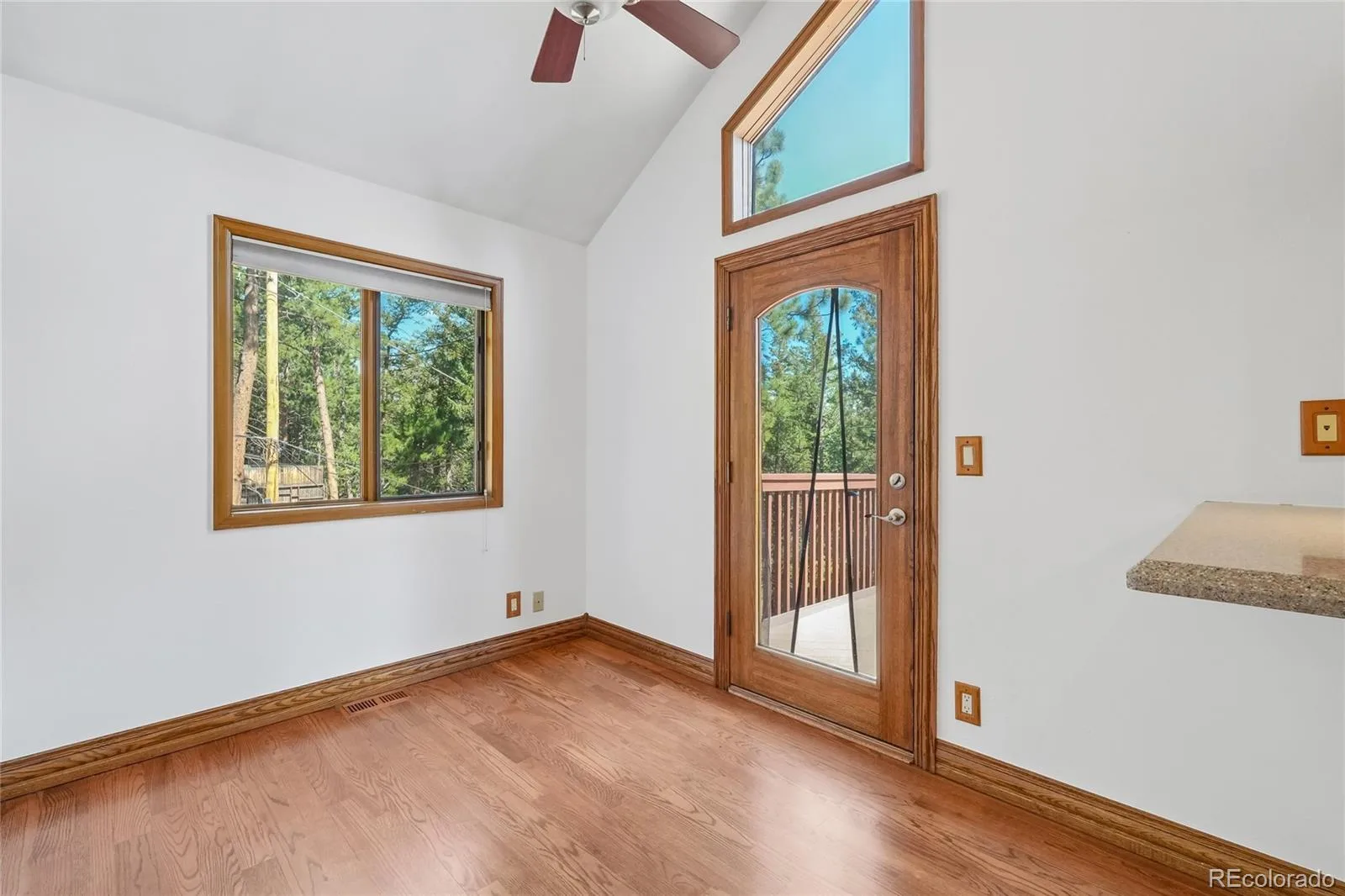 30243 Pine Crest Drive Evergreen CO 80439 | MLS #REC6979616 08172026171710 1600 36