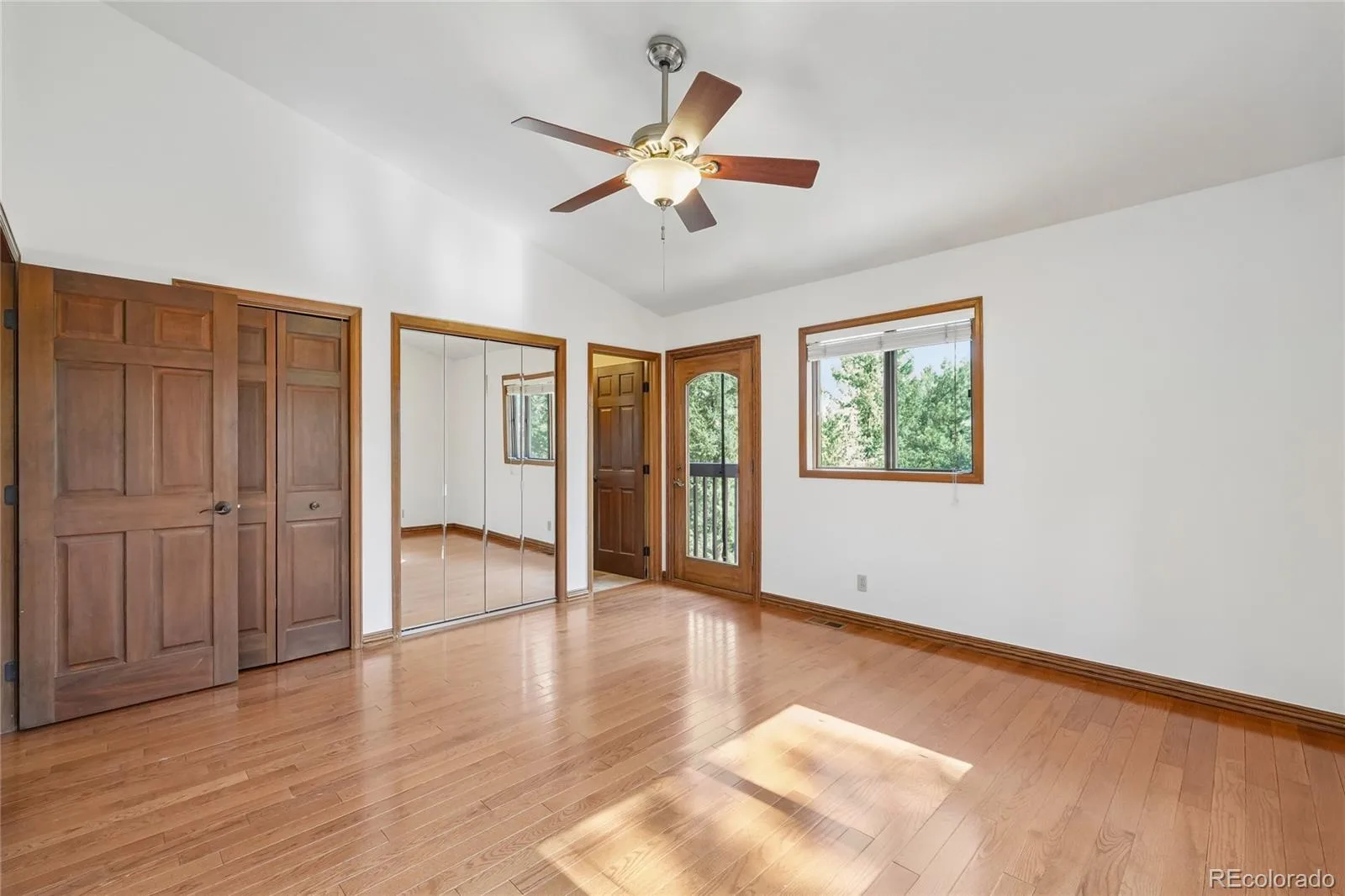 30243 Pine Crest Drive Evergreen CO 80439 | MLS #REC6979616 08172026171710 1600 4