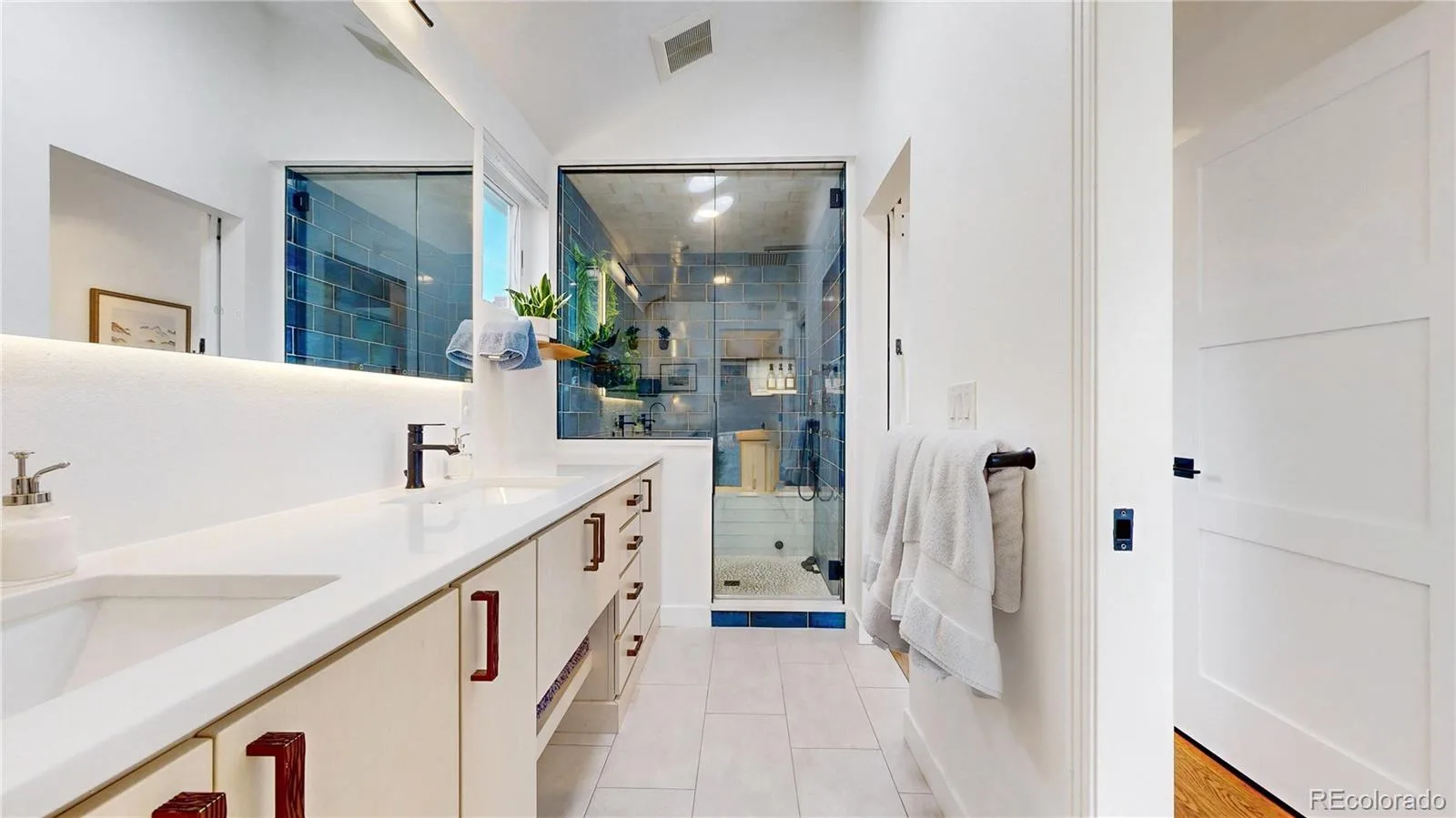 3533 N Marion Street Denver CO 80205 MLS #REC6980320 06102026172234 1600 22