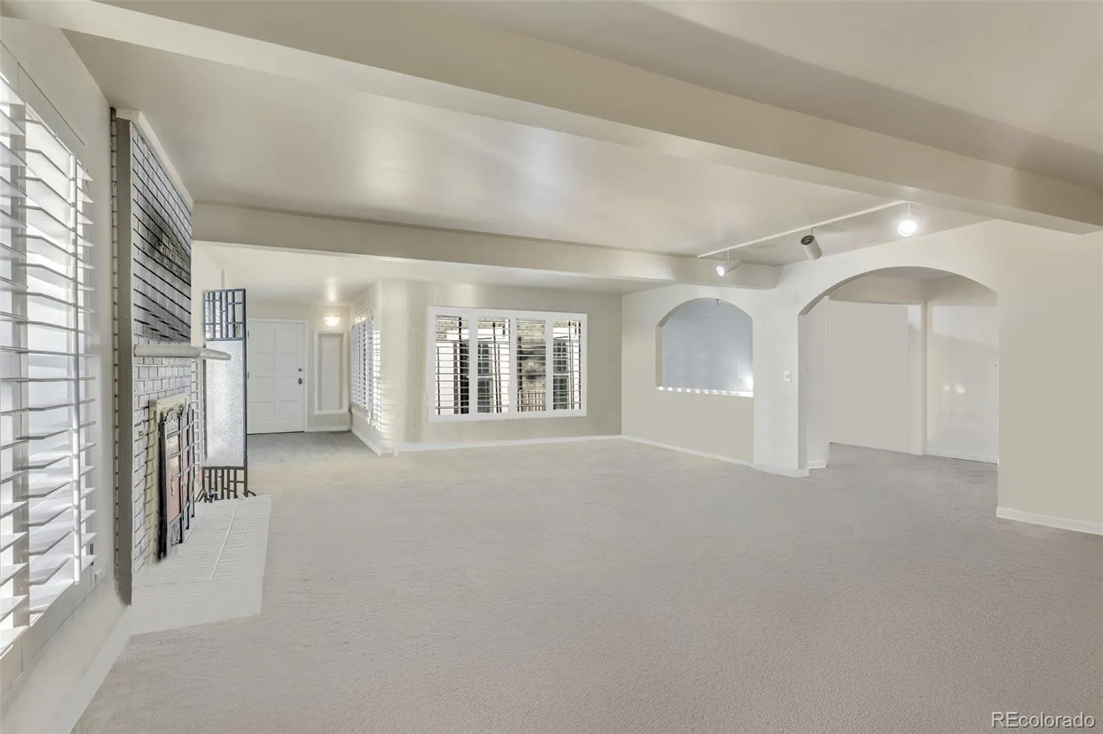 04142026014903 1600 0