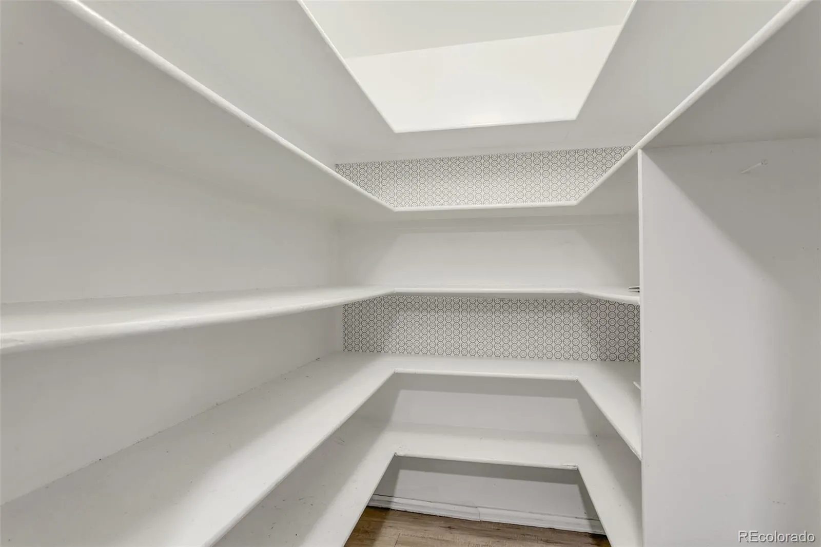 04142026014903 1600 26