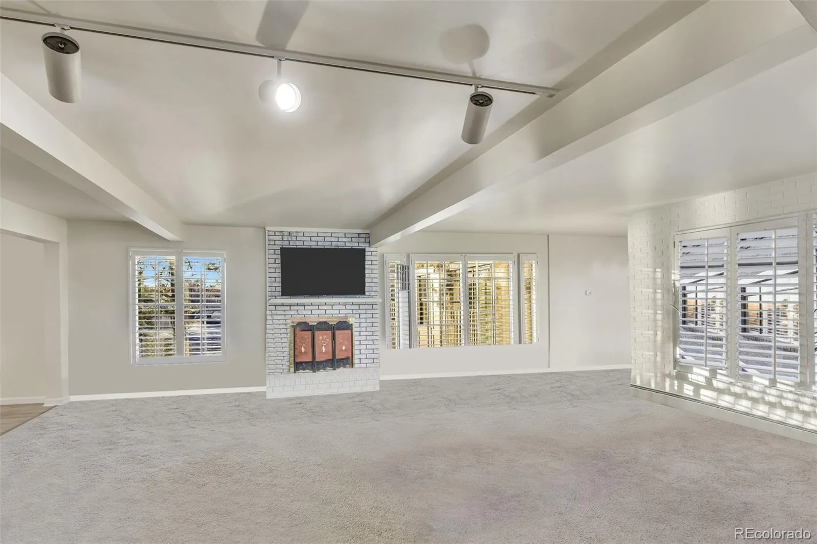 04142026014903 1600 3