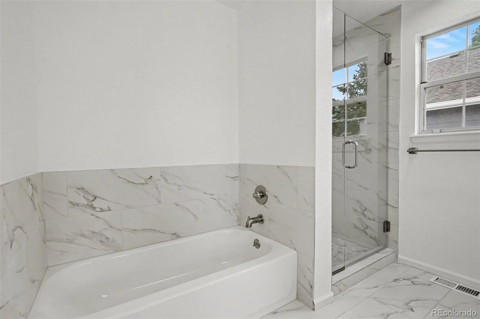 6826 W 84th Circle #18 Arvada CO 80003 | MLS #REC6981856 08222026205821 1600 14