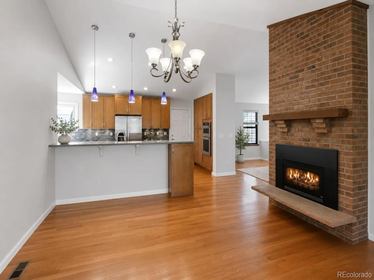 8176 S Newport Way Centennial CO 80112 MLS #REC6982578 05182026192250 1200 6