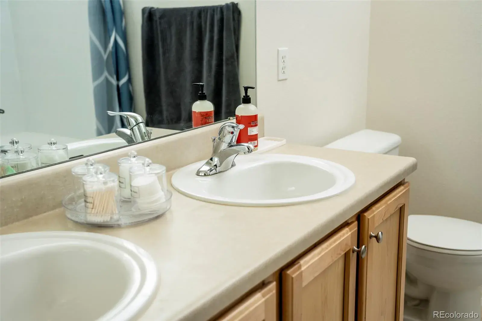 4100 Albion Street #319 Denver CO 80216 | MLS #REC6982624 02272026194730 1600 12