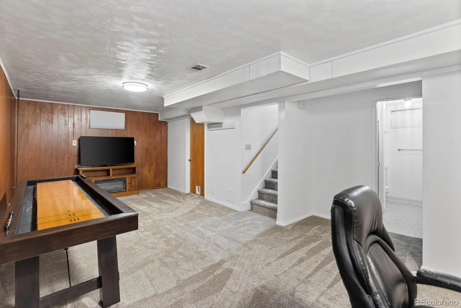 04152026193509 1600 23