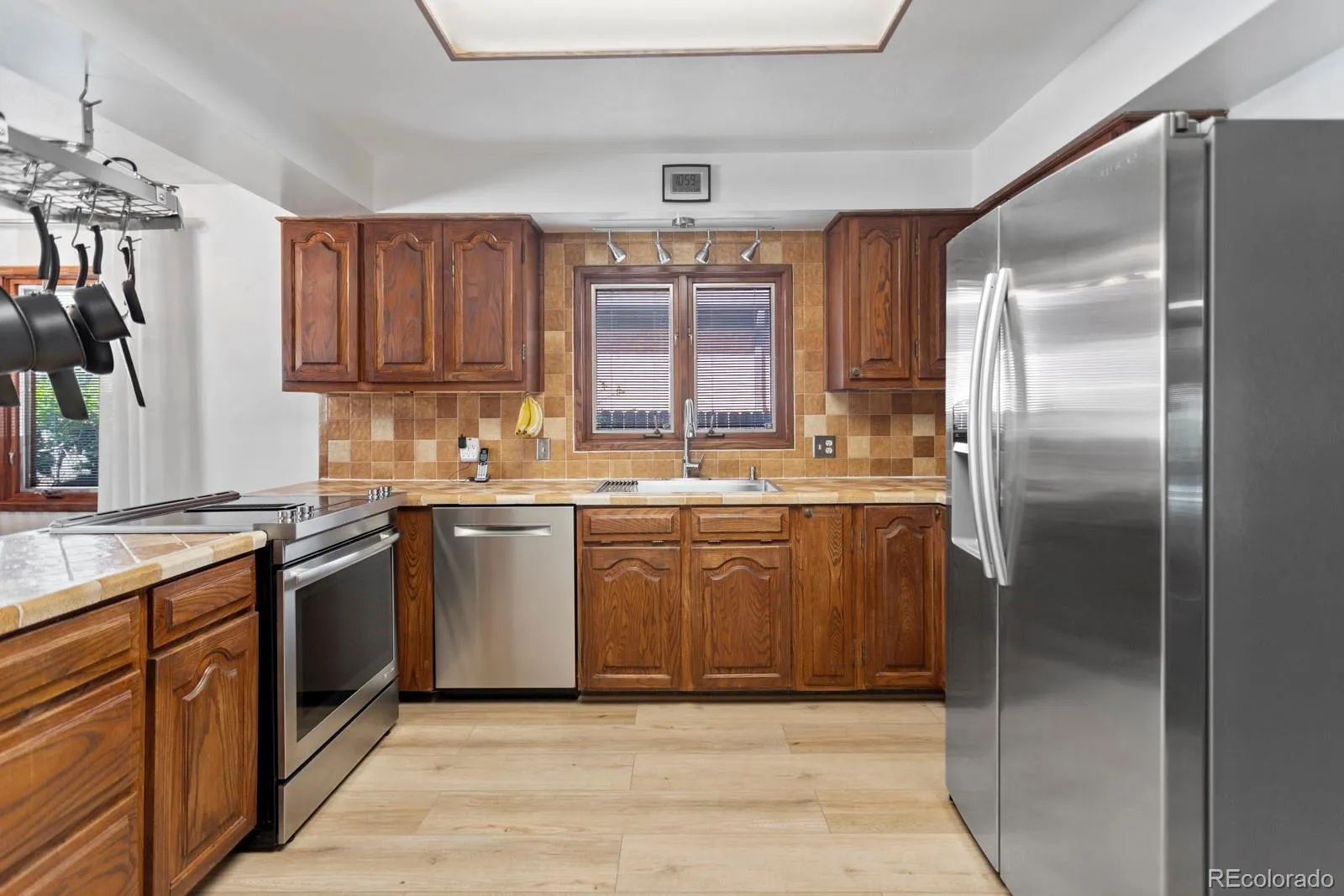 04152026193509 1600 8