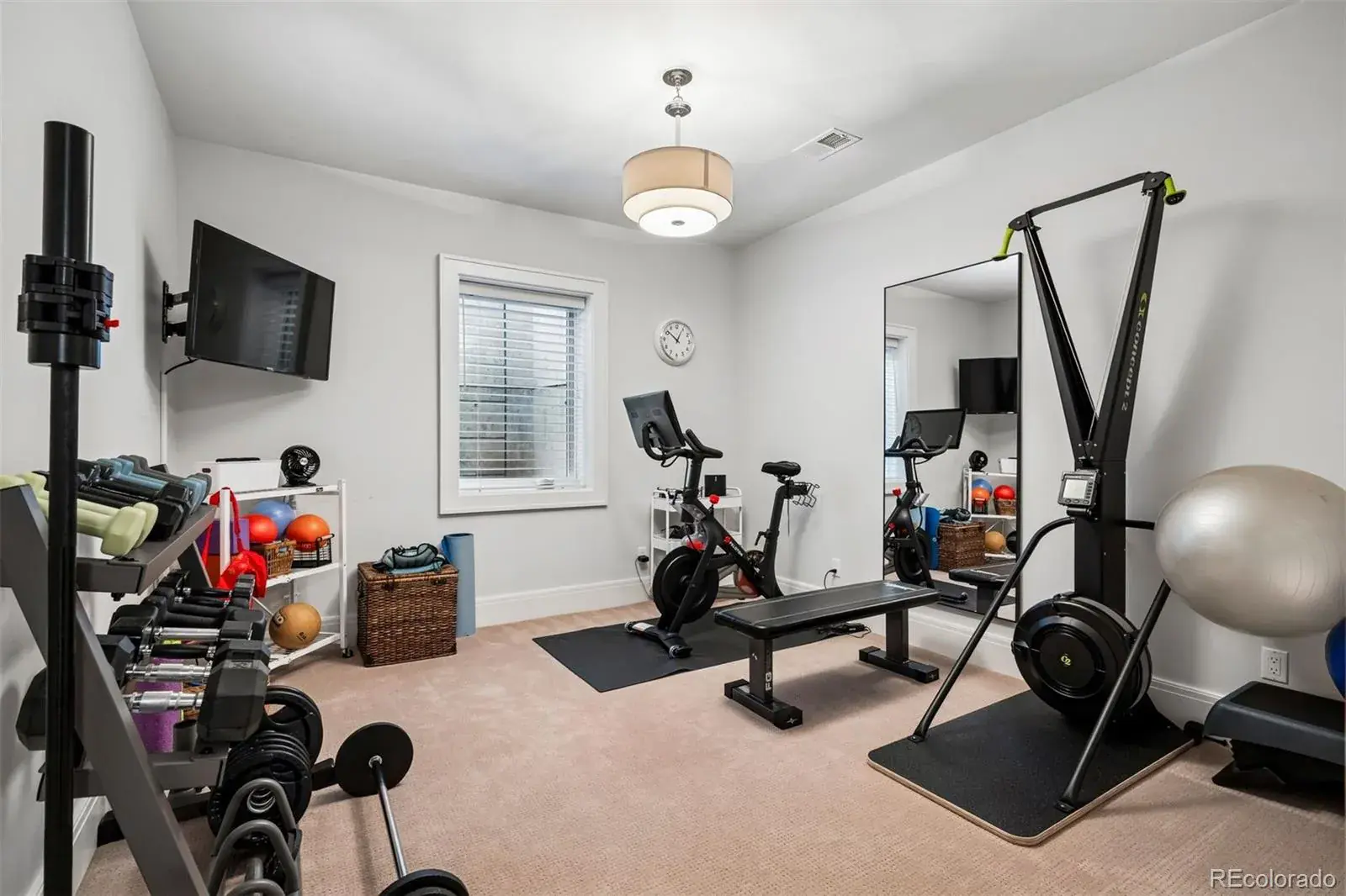 02122026201602 1600 22