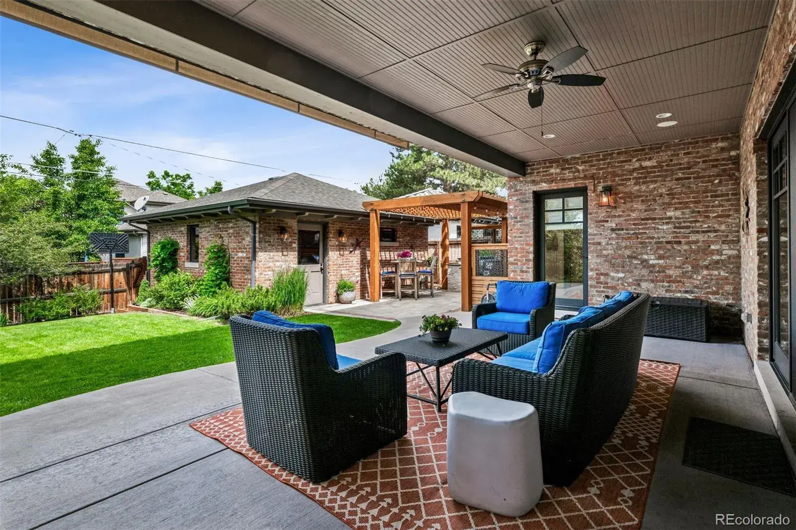 02122026201602 1600 26