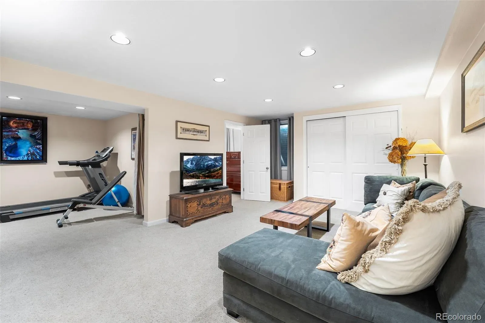 03312026193222 1600 24