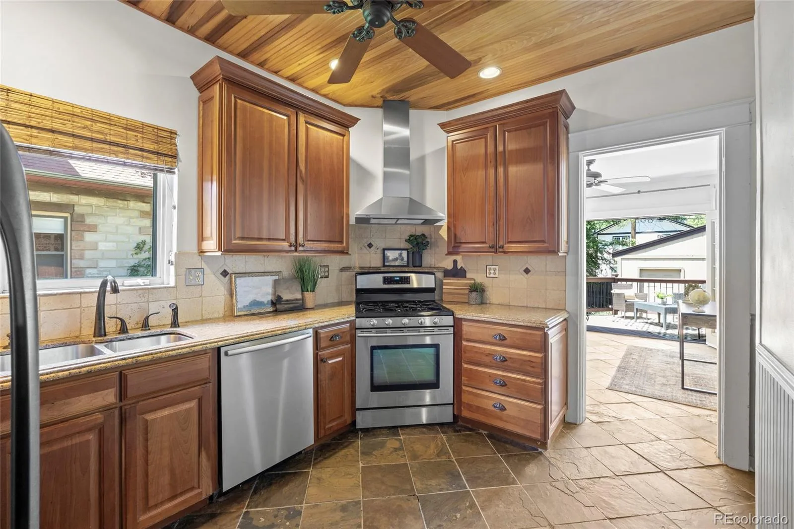 1251 S Gaylord Street Denver CO 80210 MLS #REC6988677 06302026220810 1600 13