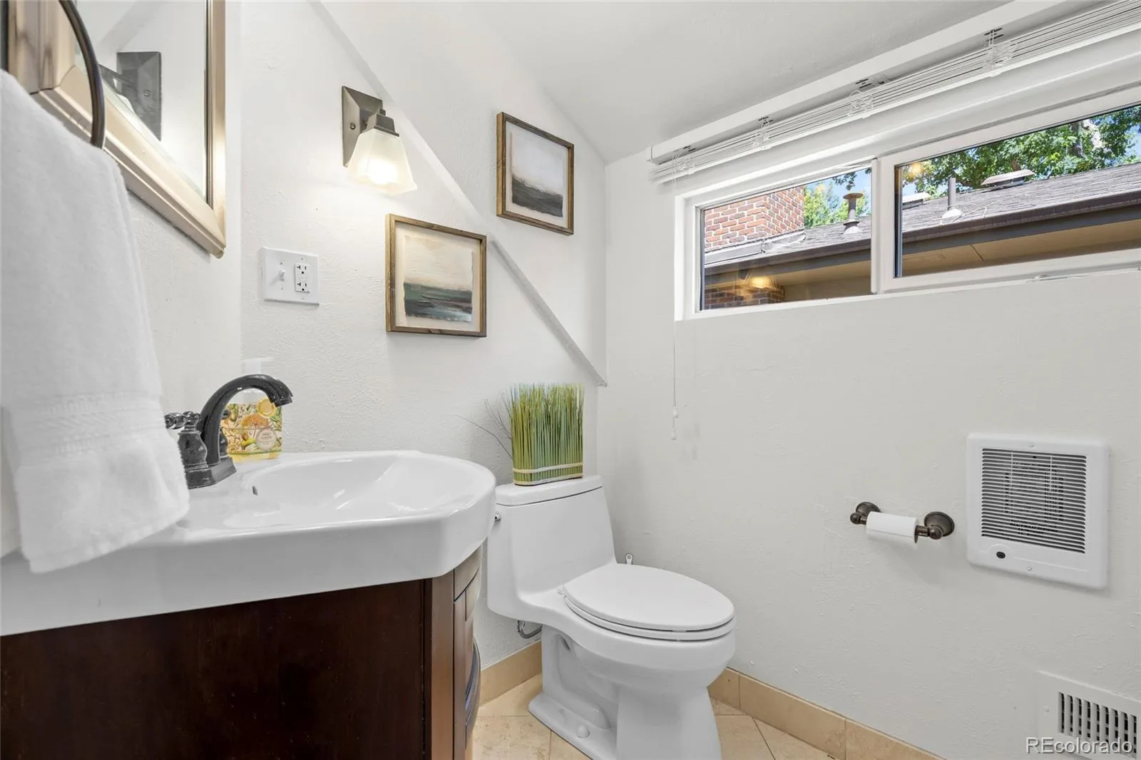 1251 S Gaylord Street Denver CO 80210 MLS #REC6988677 06302026220810 1600 26
