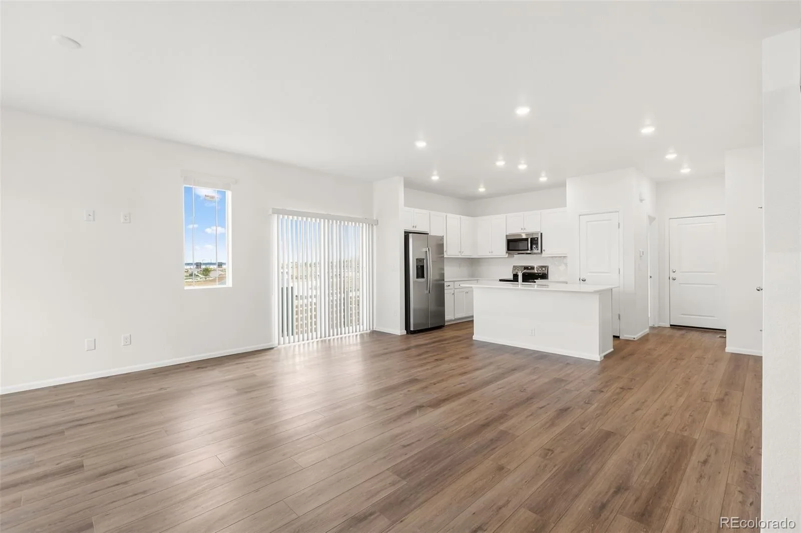 24246 E 53rd Drive Aurora CO 80019 | MLS #REC6988698 06092026043456 1600 6