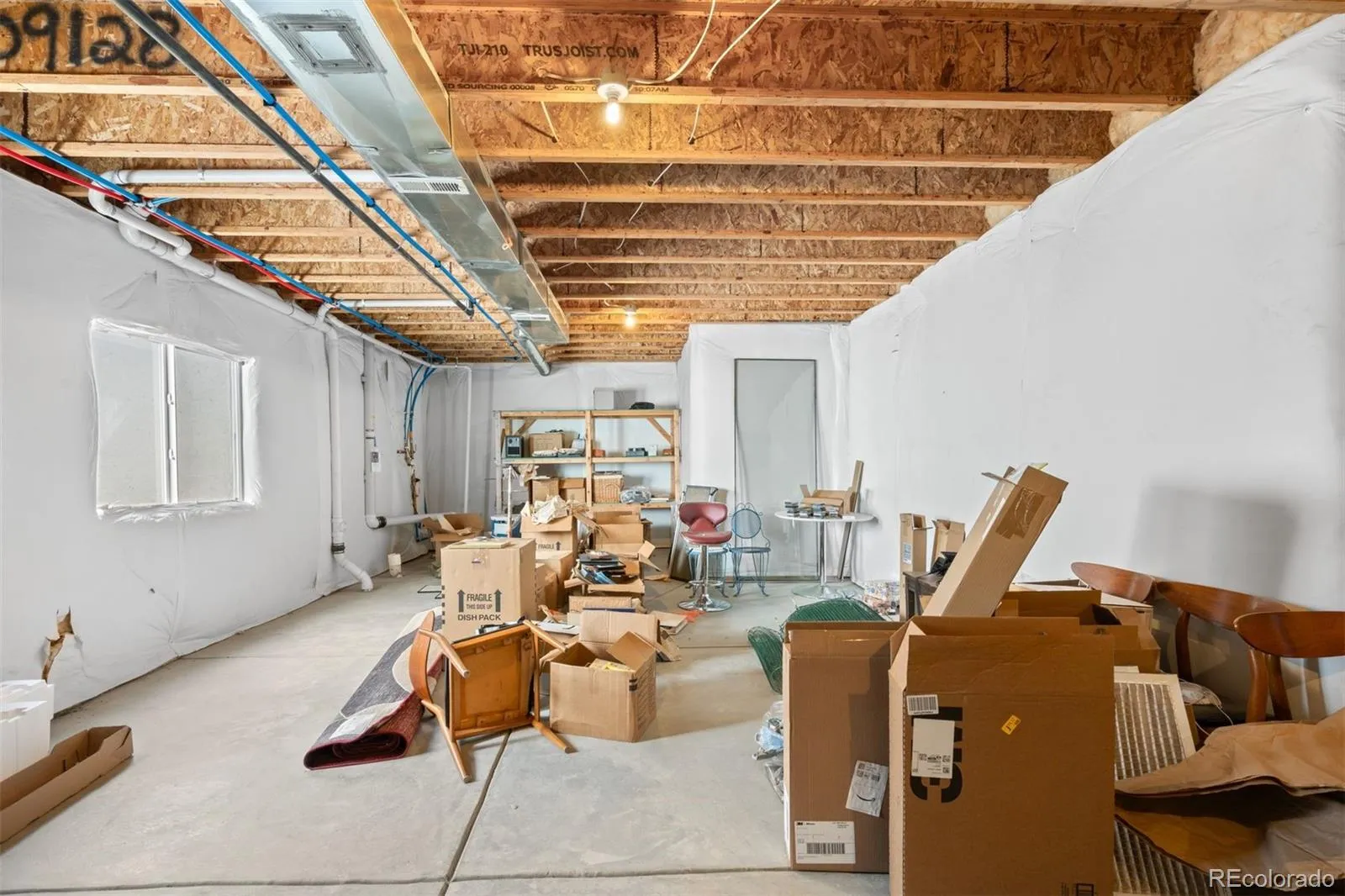 04212026210401 1600 27