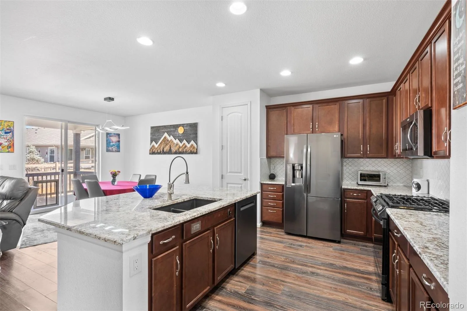 15904 Elizabeth Street Thornton CO 80602 | MLS #REC6988708 08182026195513 1600 1