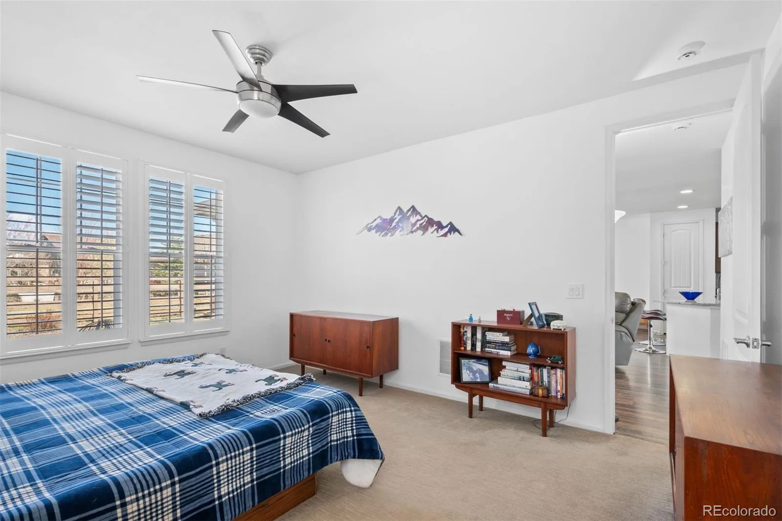 15904 Elizabeth Street Thornton CO 80602 | MLS #REC6988708 08182026195513 1600 17