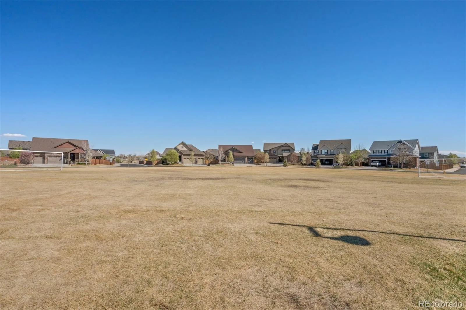 15904 Elizabeth Street Thornton CO 80602 | MLS #REC6988708 08182026195513 1600 39