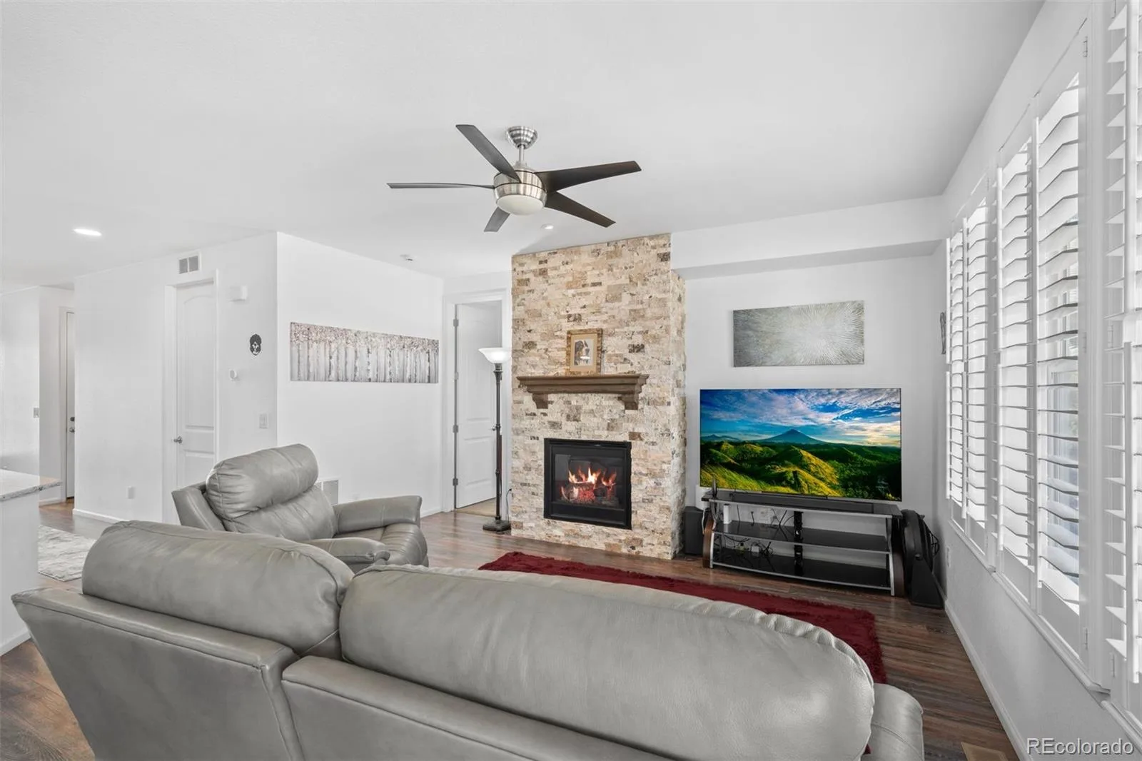 15904 Elizabeth Street Thornton CO 80602 | MLS #REC6988708 08182026195513 1600 8